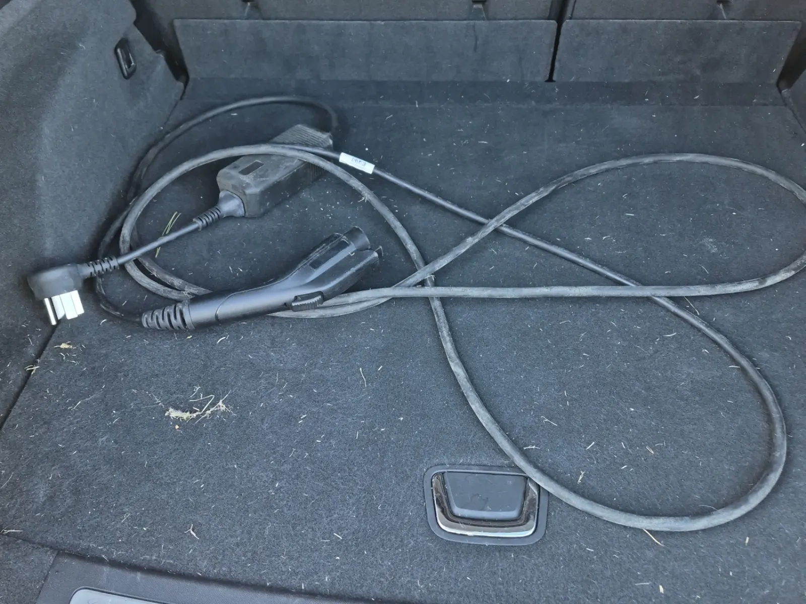 Charging Cable Photo