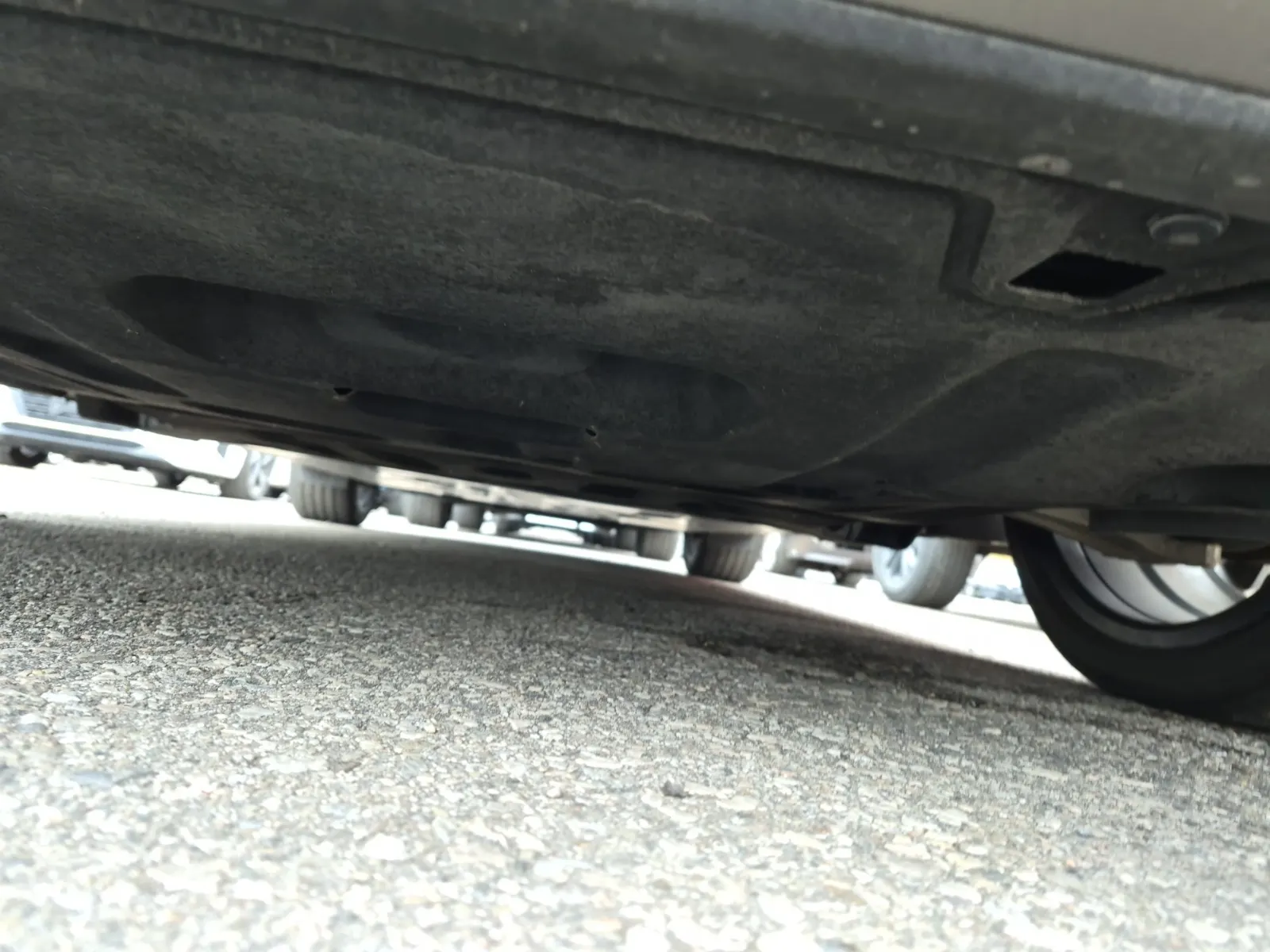 Undercarriage - Front Photo