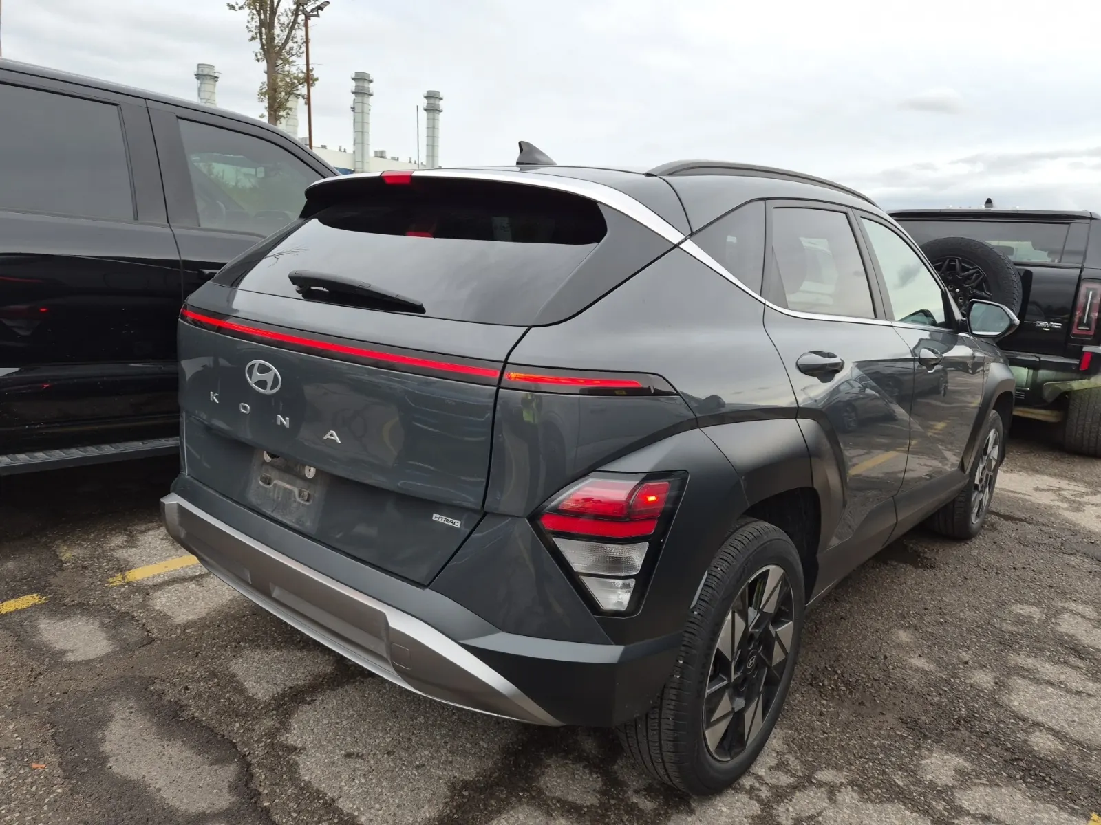 Passenger Rear 3/4 Photo