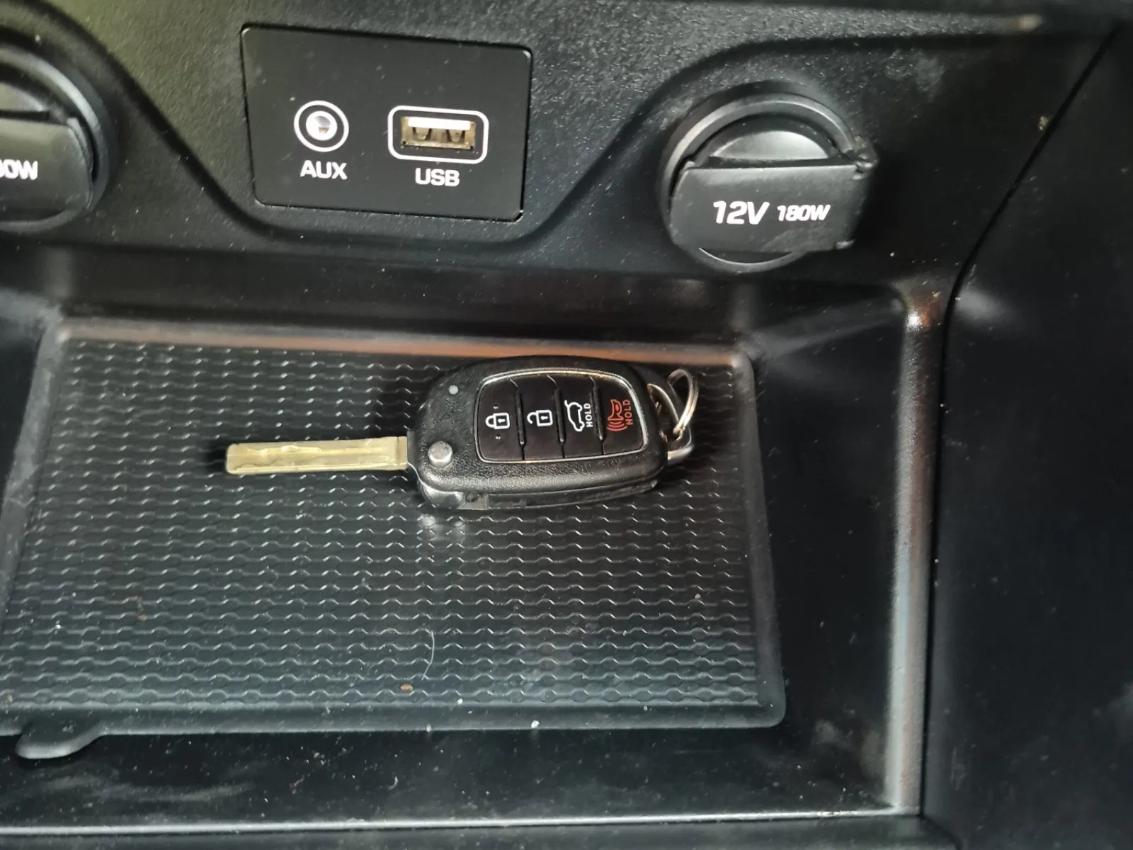 Keys/Fobs/Manual Photo