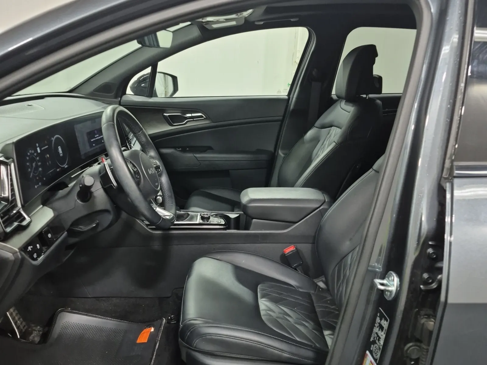 Front Interior Photo