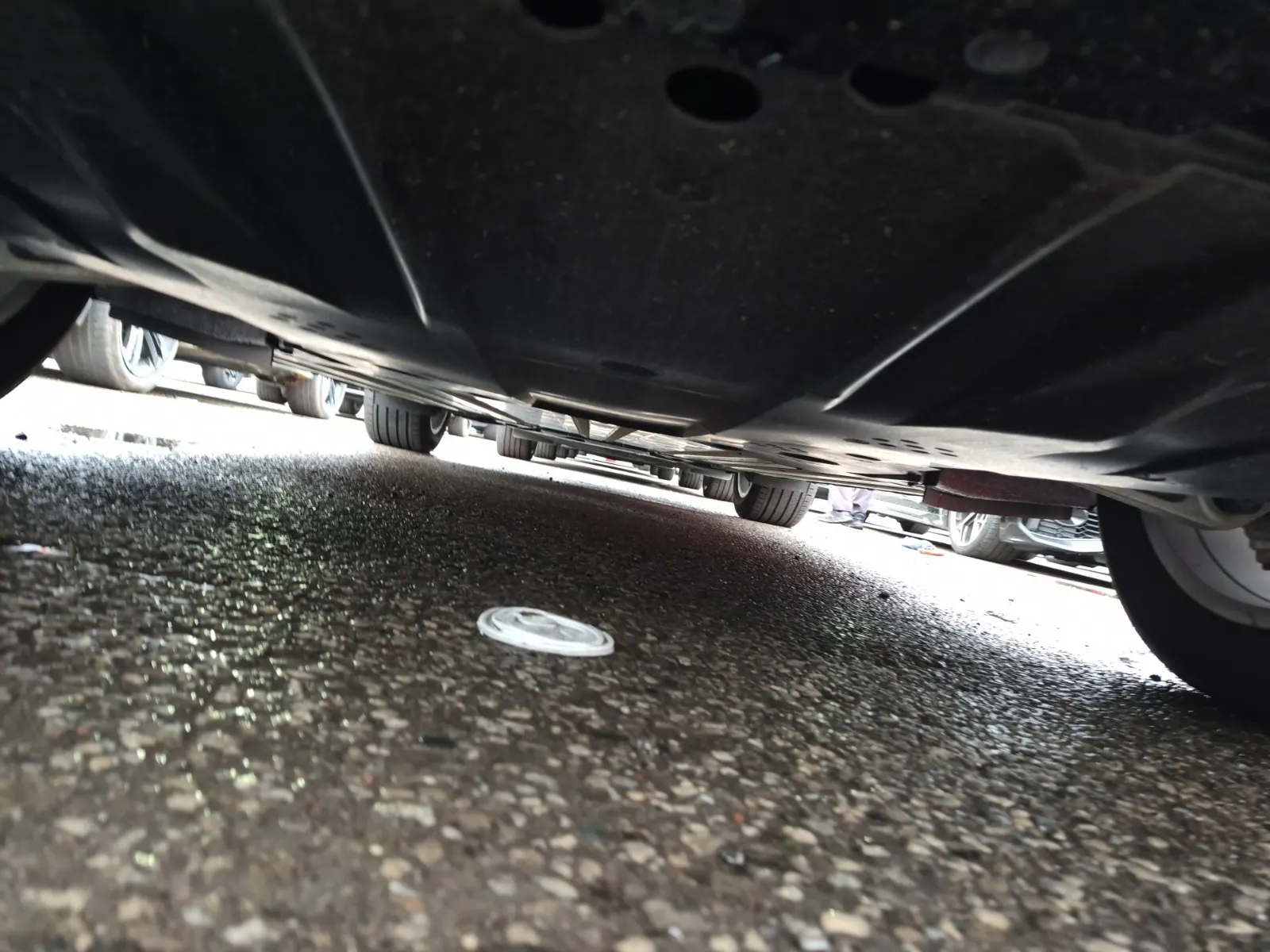 Undercarriage - Front Photo