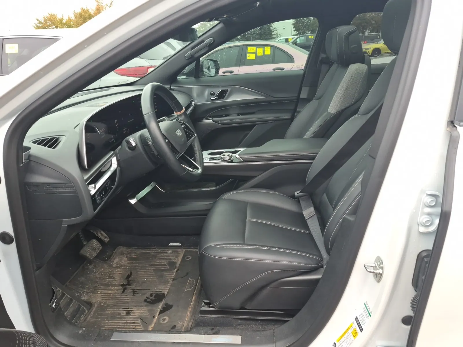Front Interior Photo