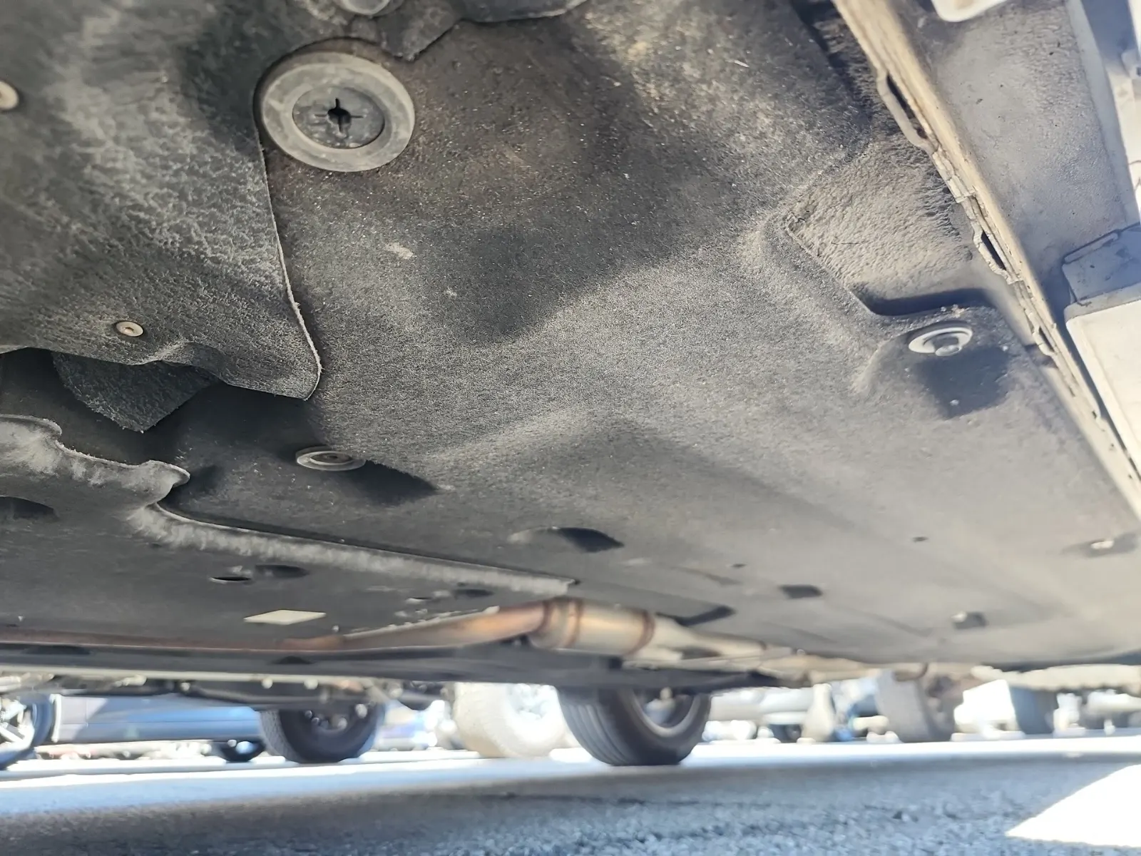 Undercarriage - Driver Photo