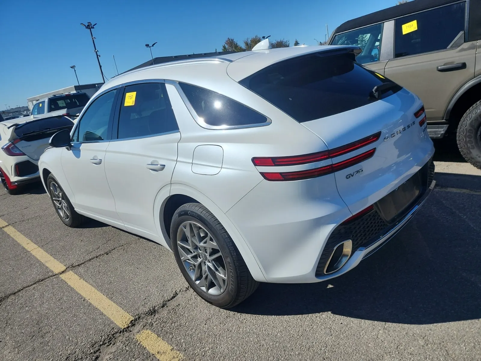 Driver Rear 3/4 Photo