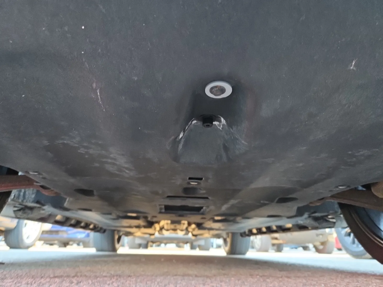 Undercarriage - Front Photo