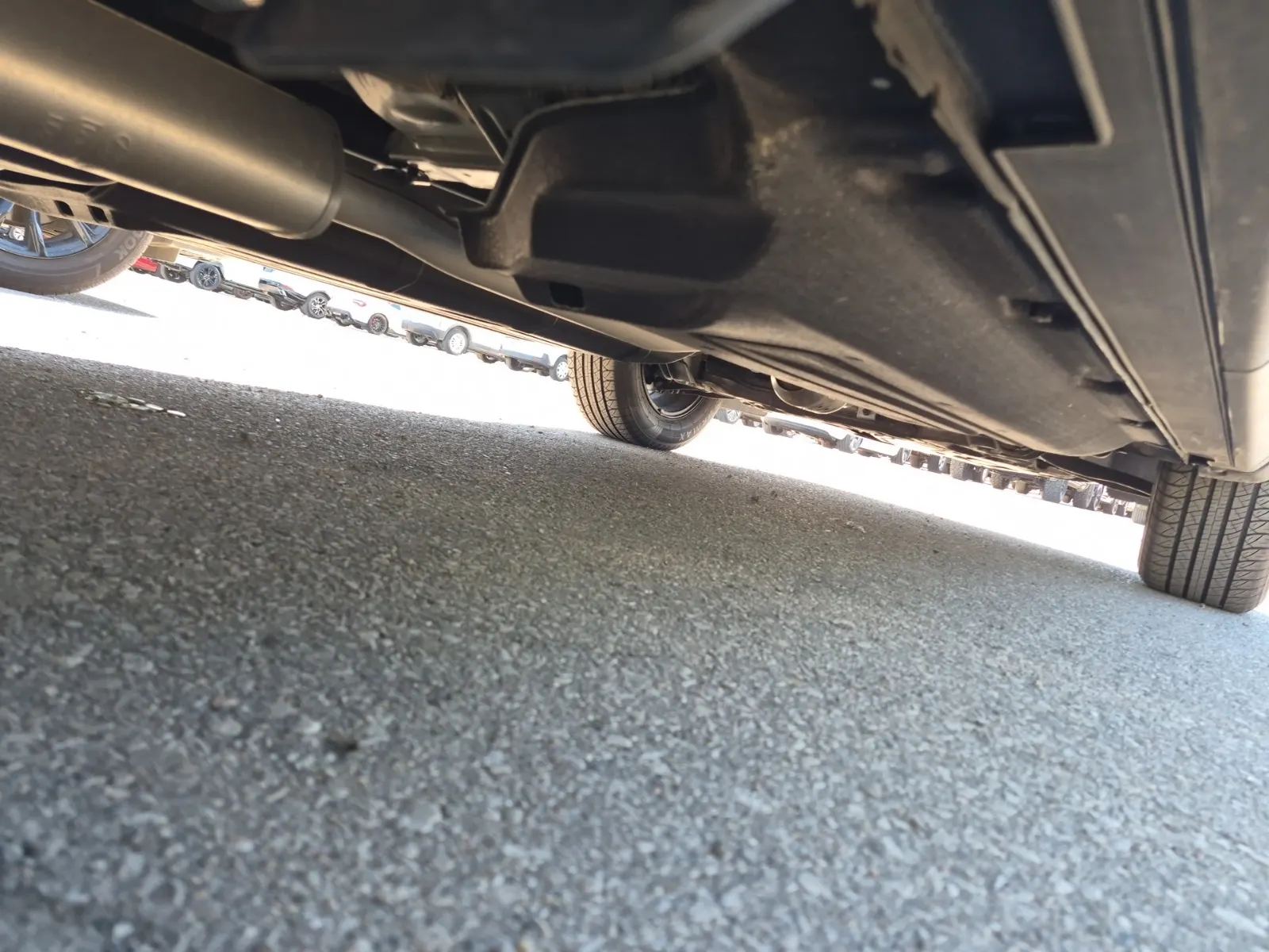 Undercarriage - Passenger Photo
