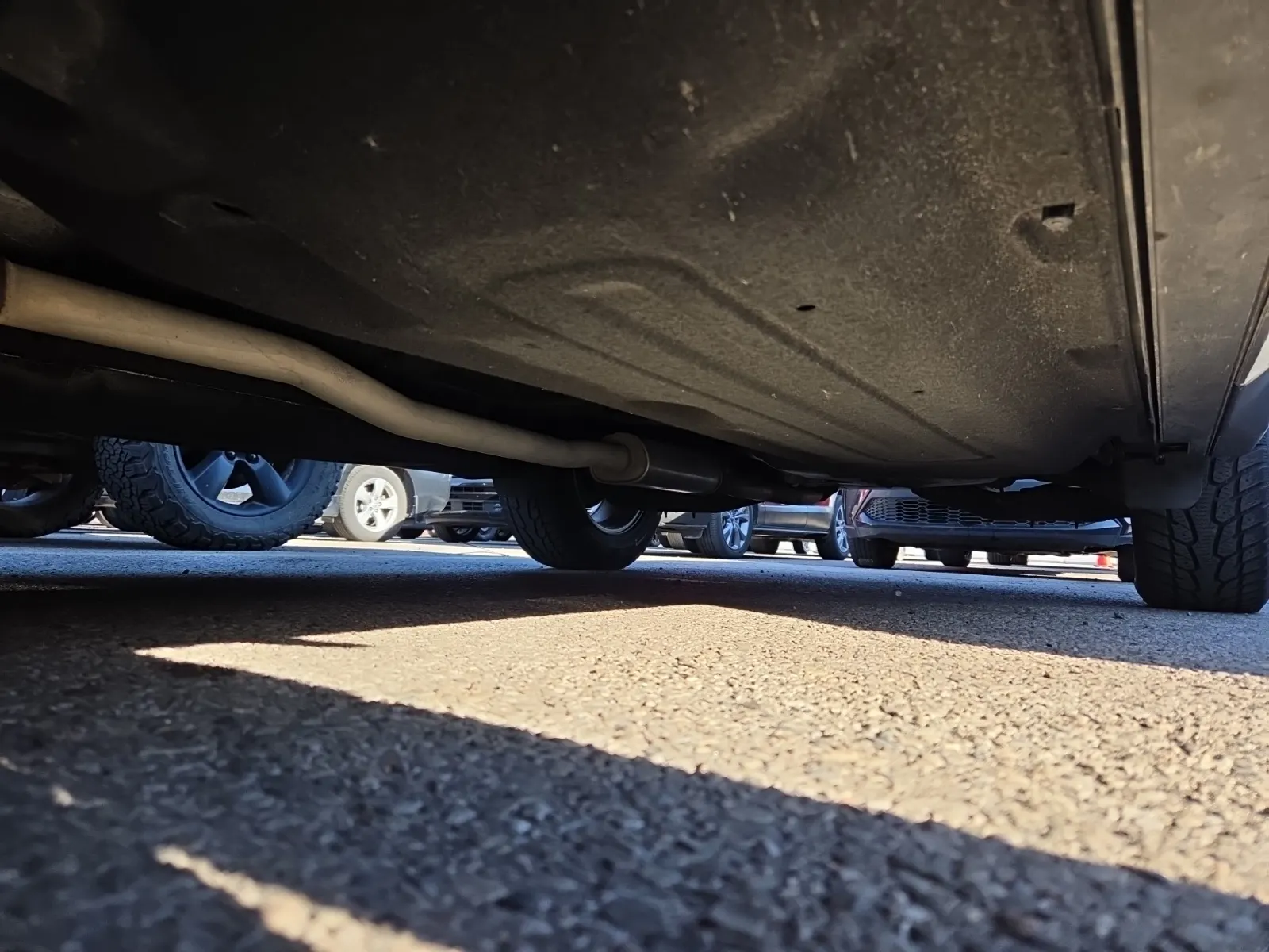 Undercarriage - Driver Photo