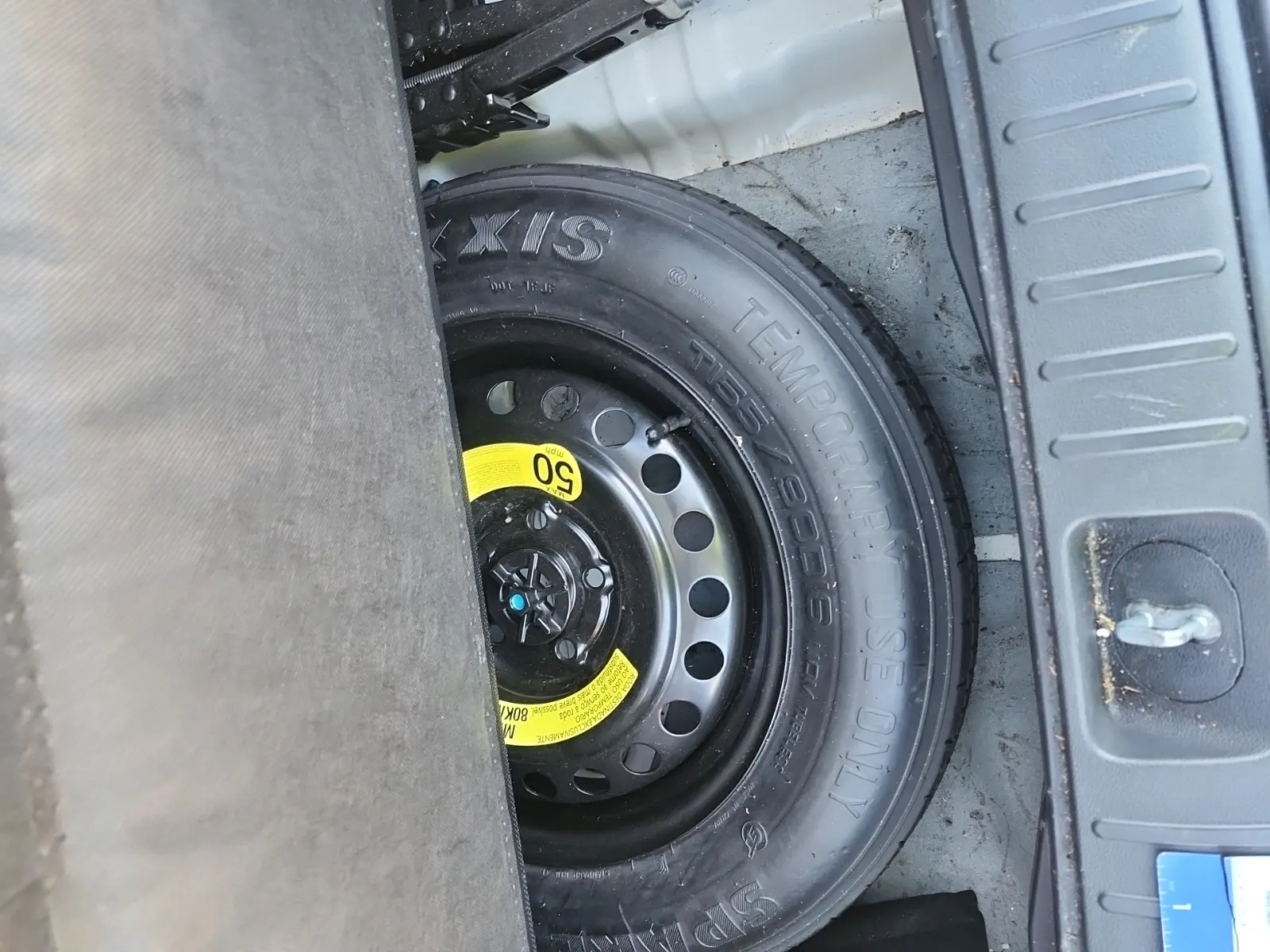 Spare Tire & Wheel Photo