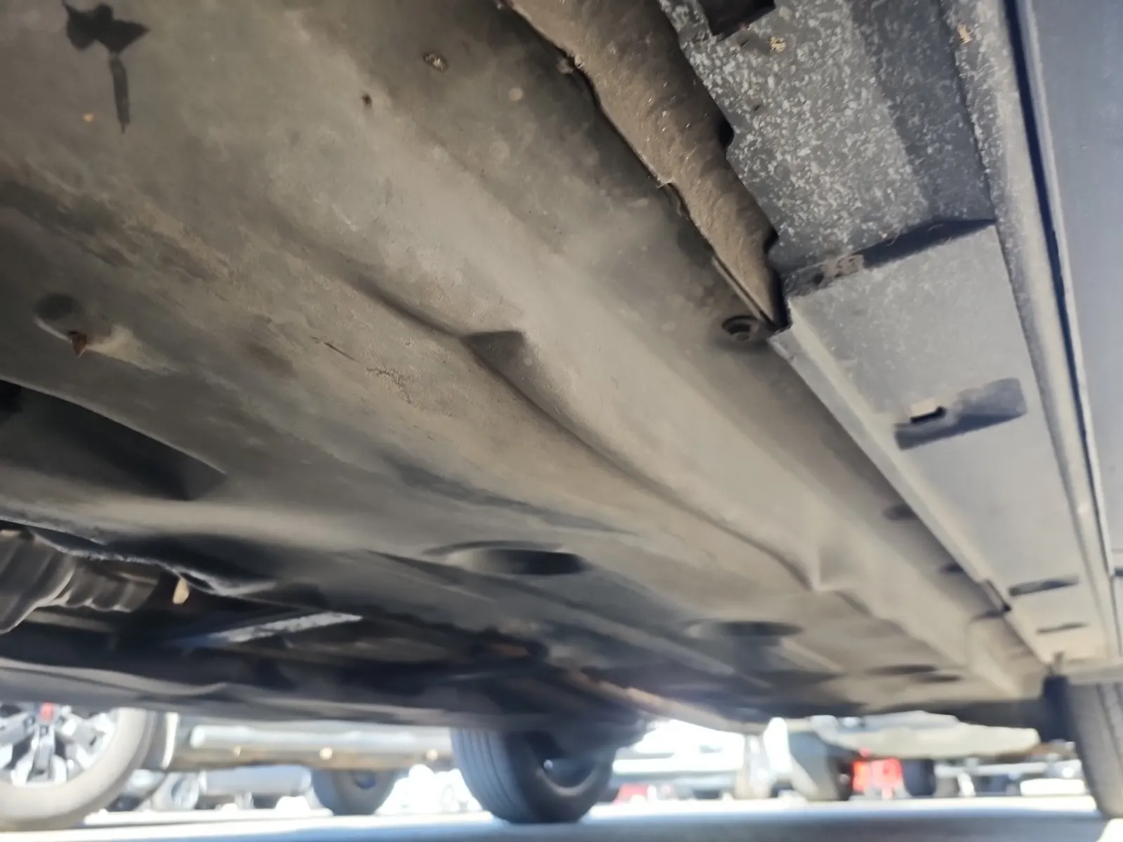 Undercarriage - Driver Photo