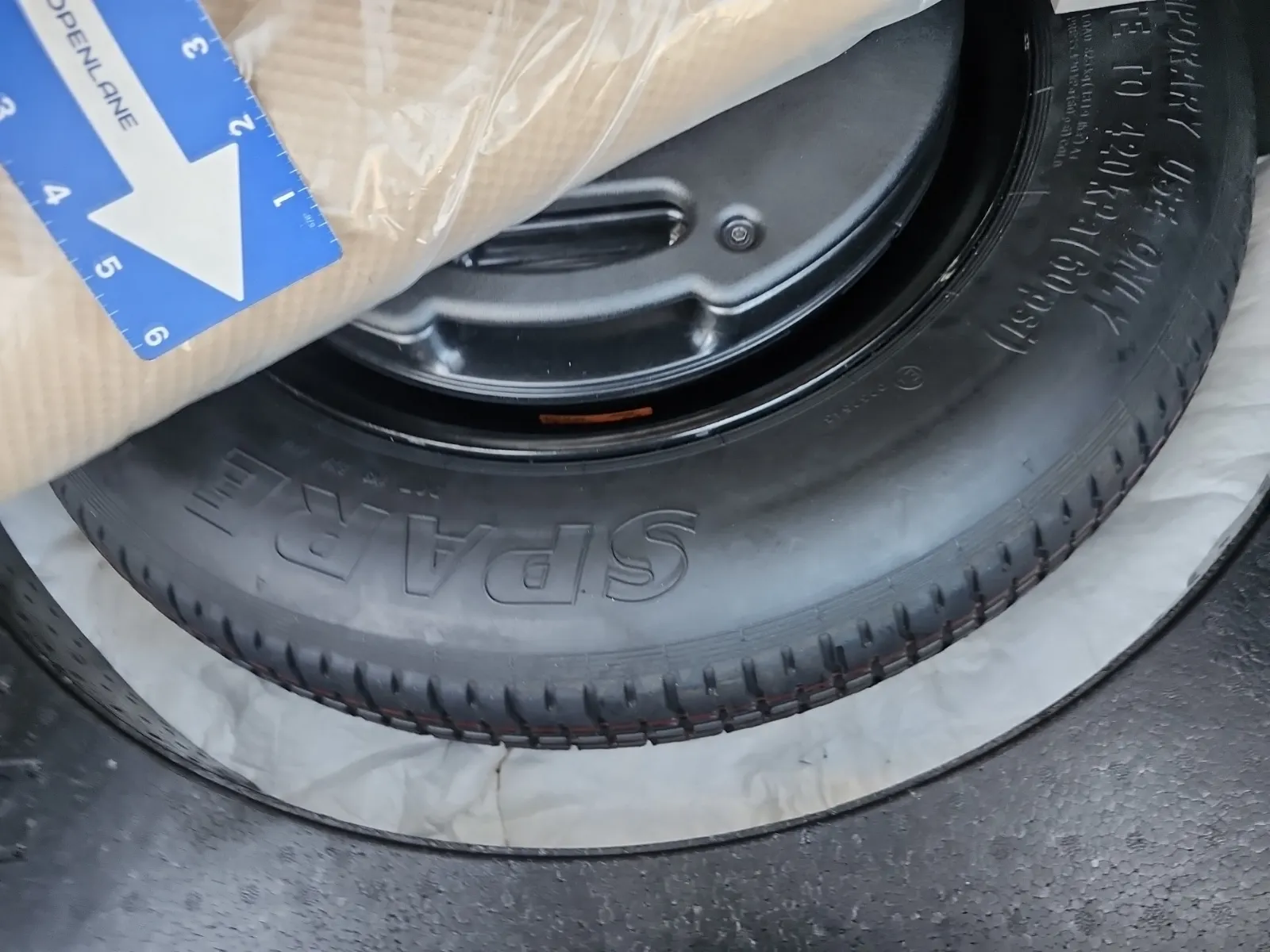 Spare Tire & Wheel Photo