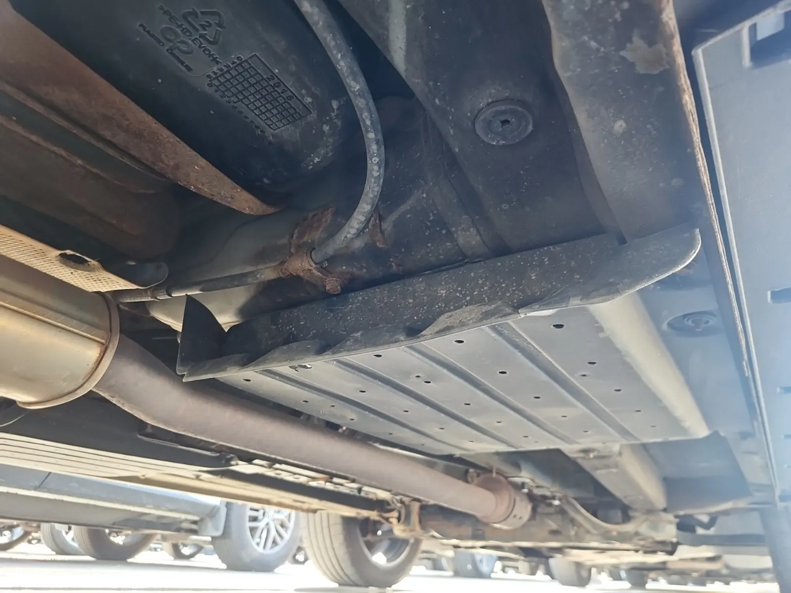 Undercarriage - Passenger Photo