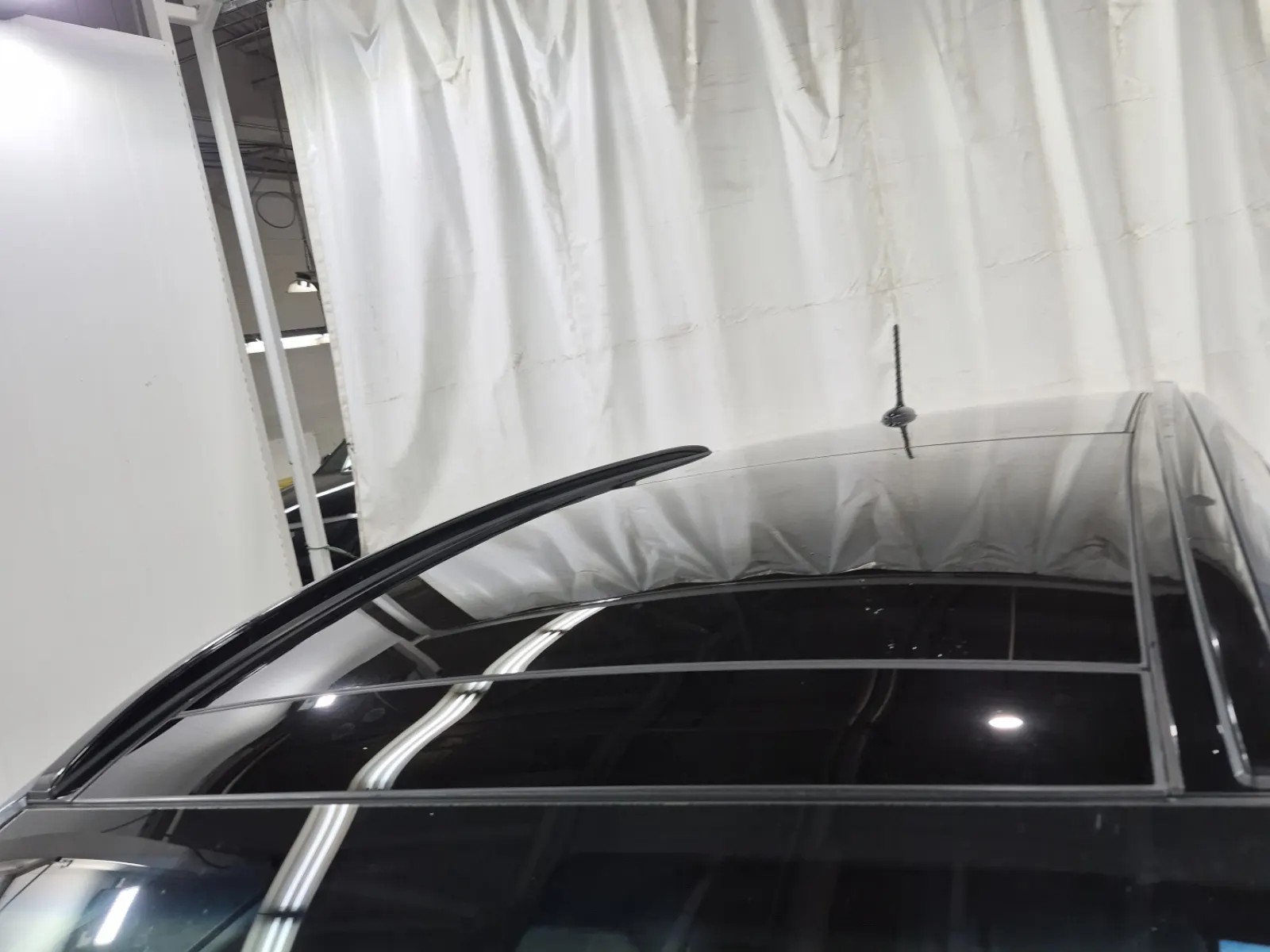 Exterior Roof Photo