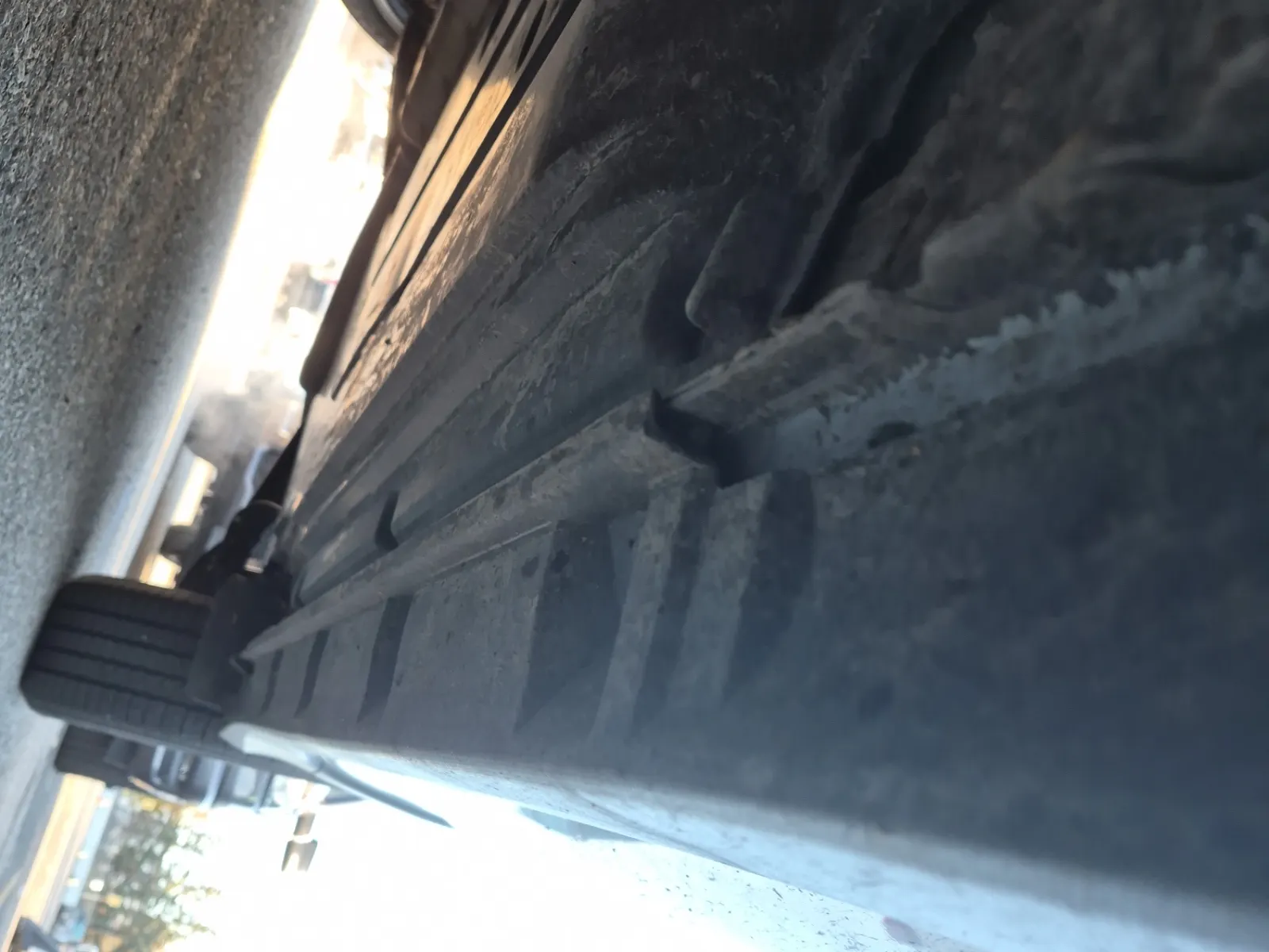 Undercarriage - Driver Photo
