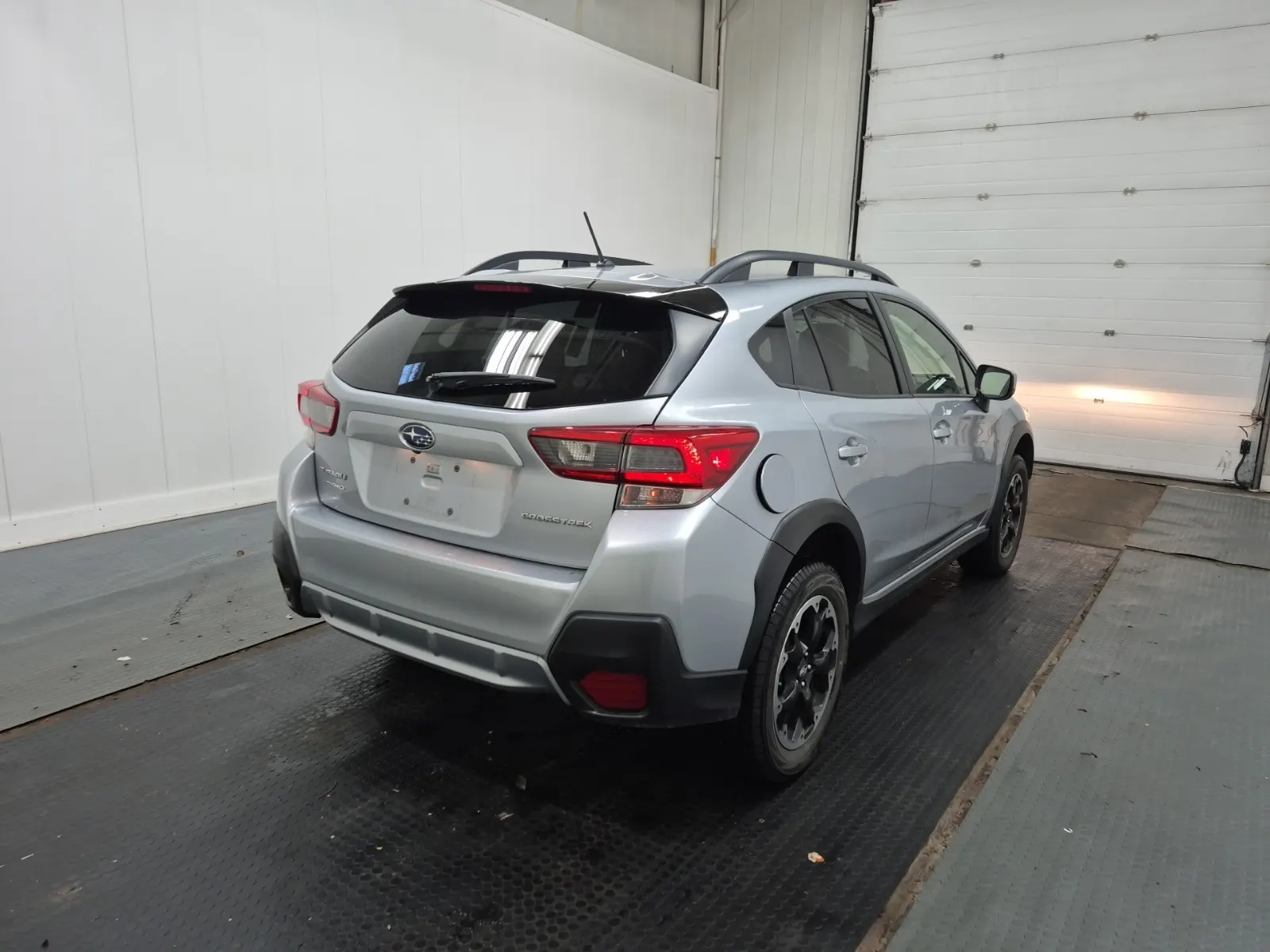 Passenger Rear 3/4 Photo