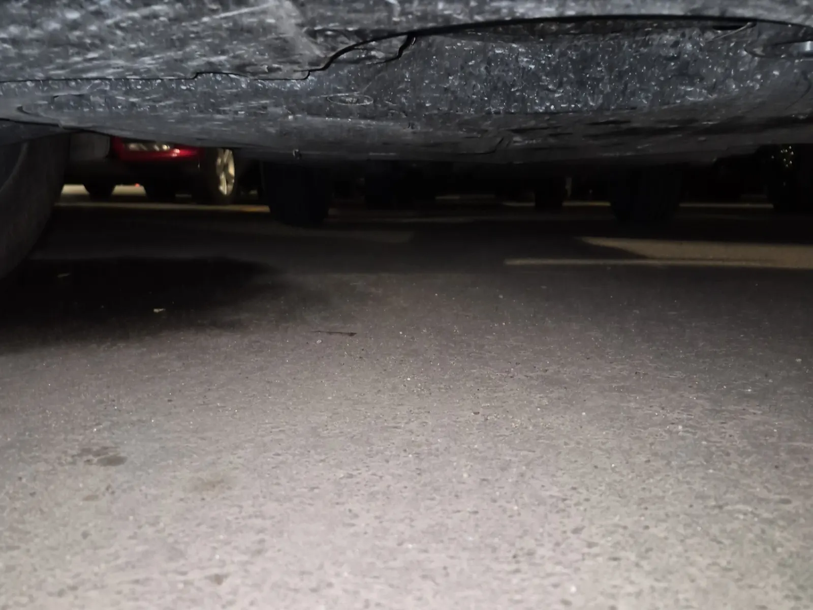 Undercarriage - Front Photo