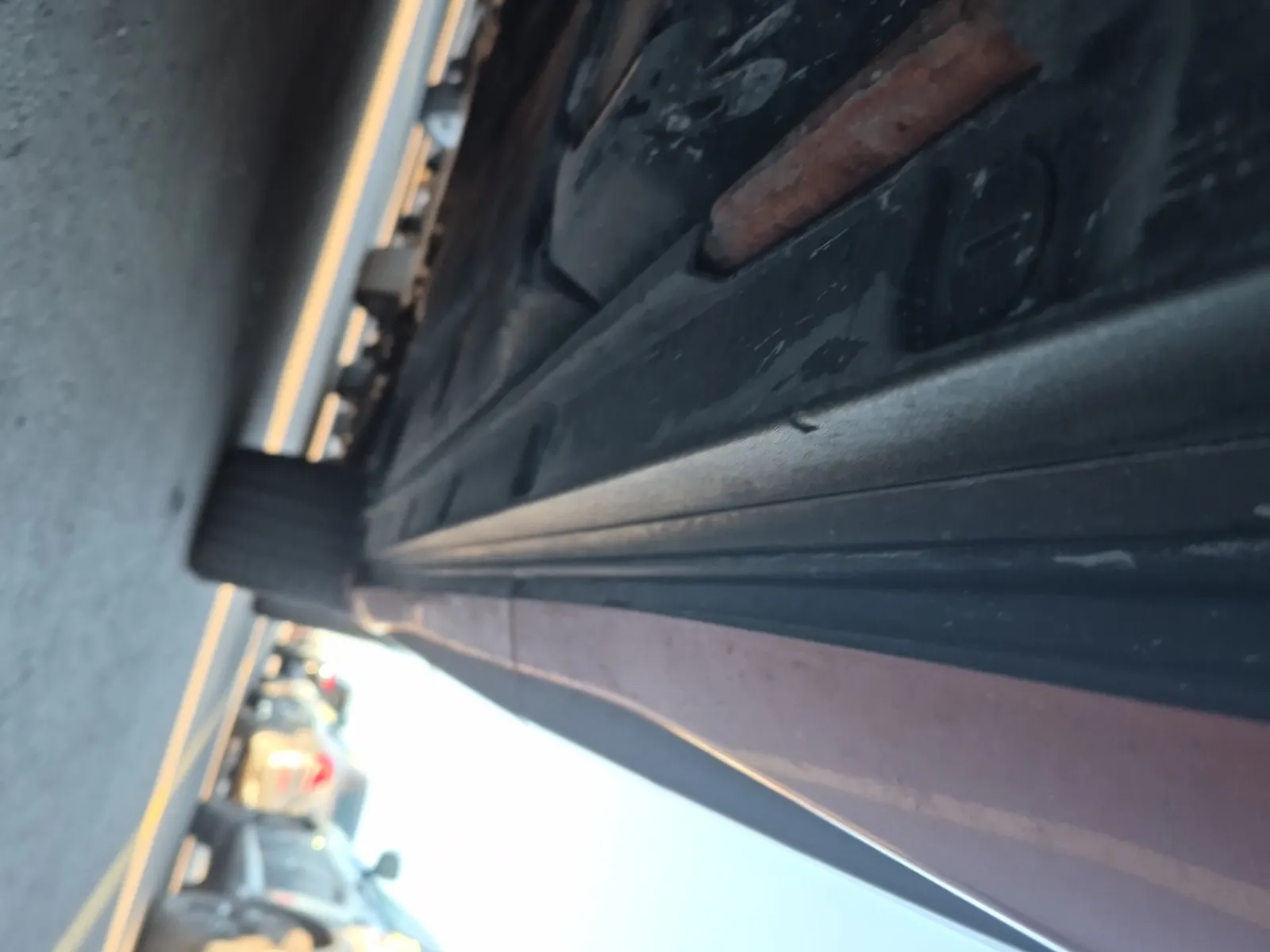 Undercarriage - Passenger Photo