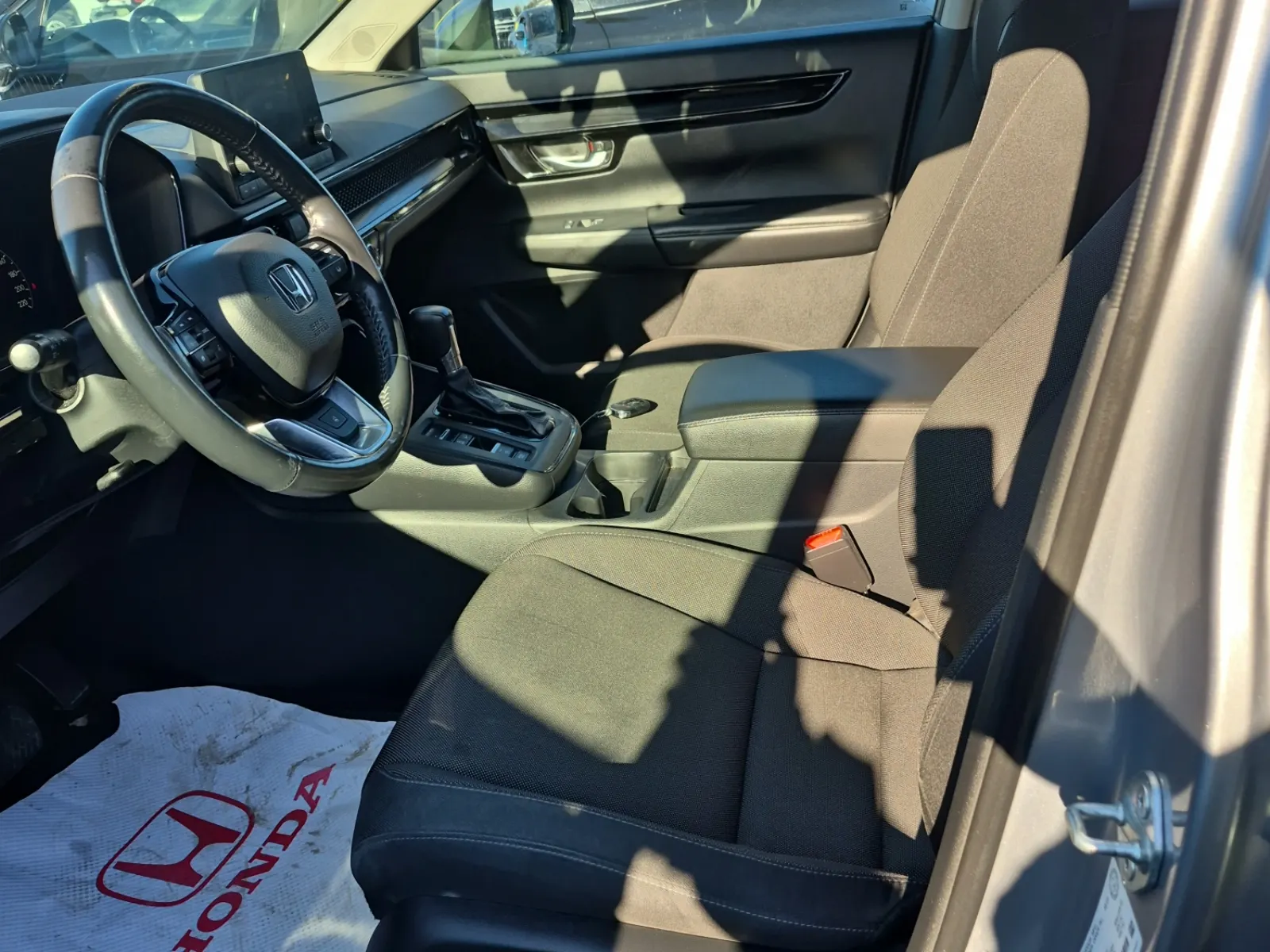 Front Interior Photo