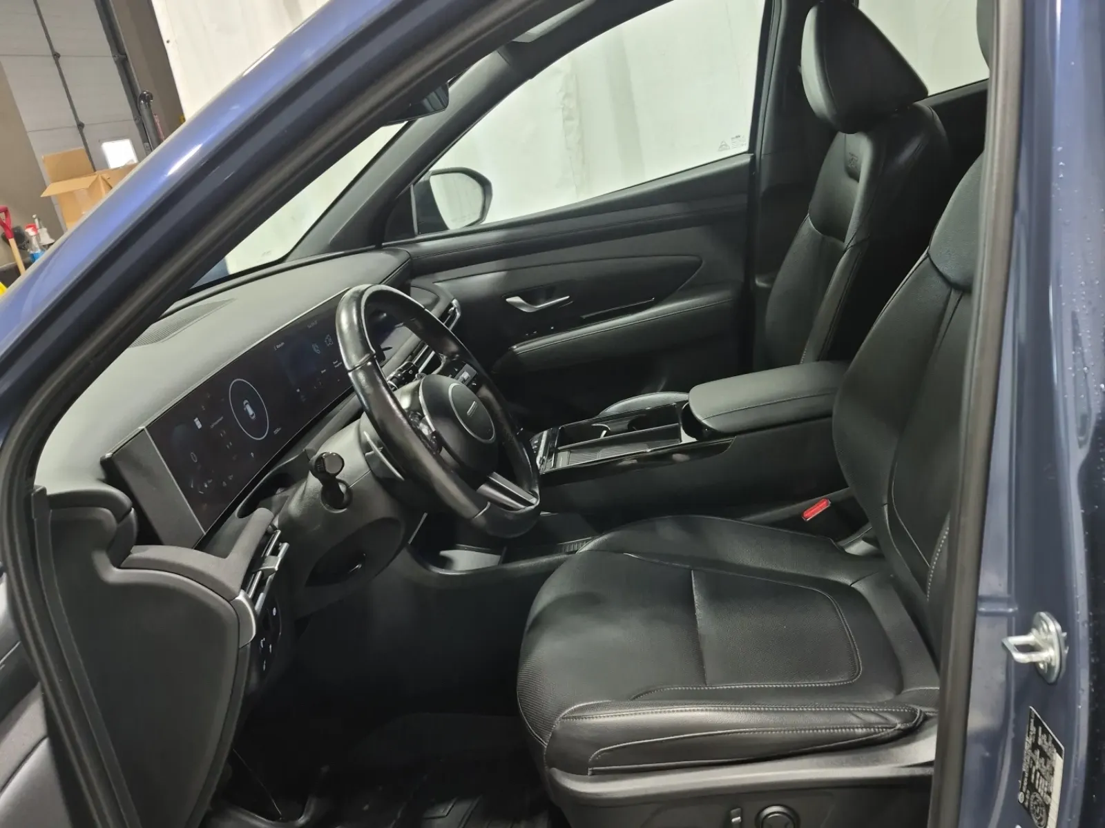 Front Interior Photo