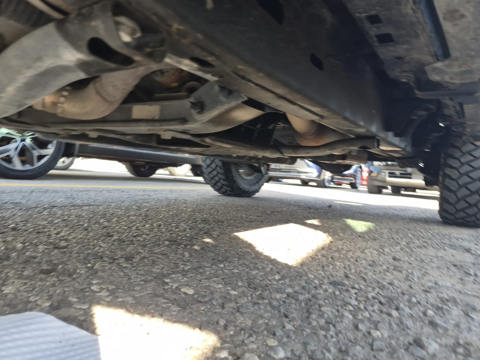 Undercarriage - Driver Photo