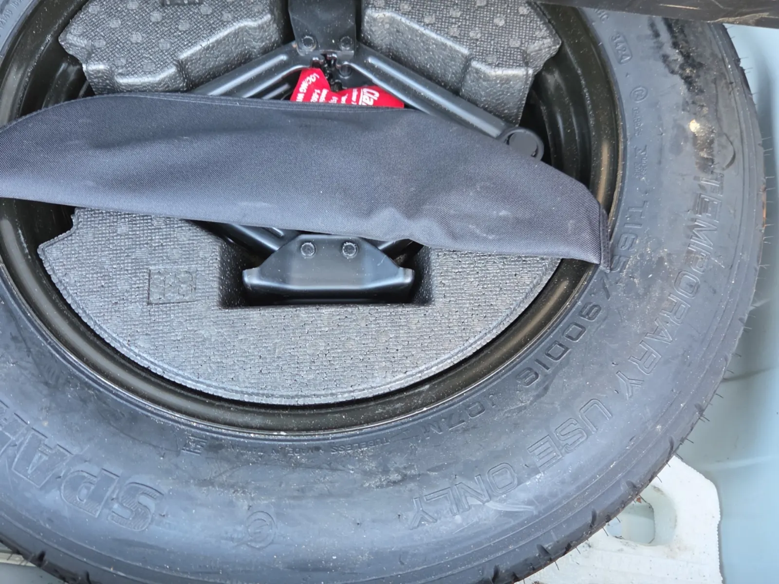 Spare Tire & Wheel Photo