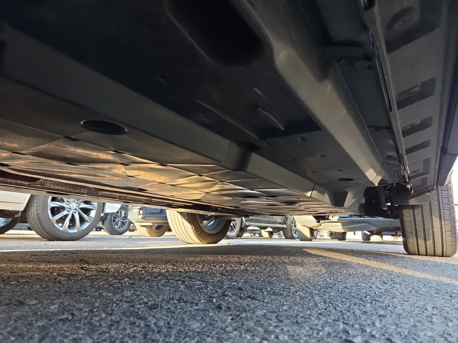 Undercarriage - Driver Photo