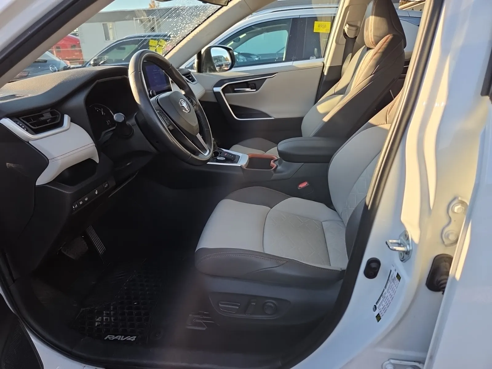 Front Interior Photo