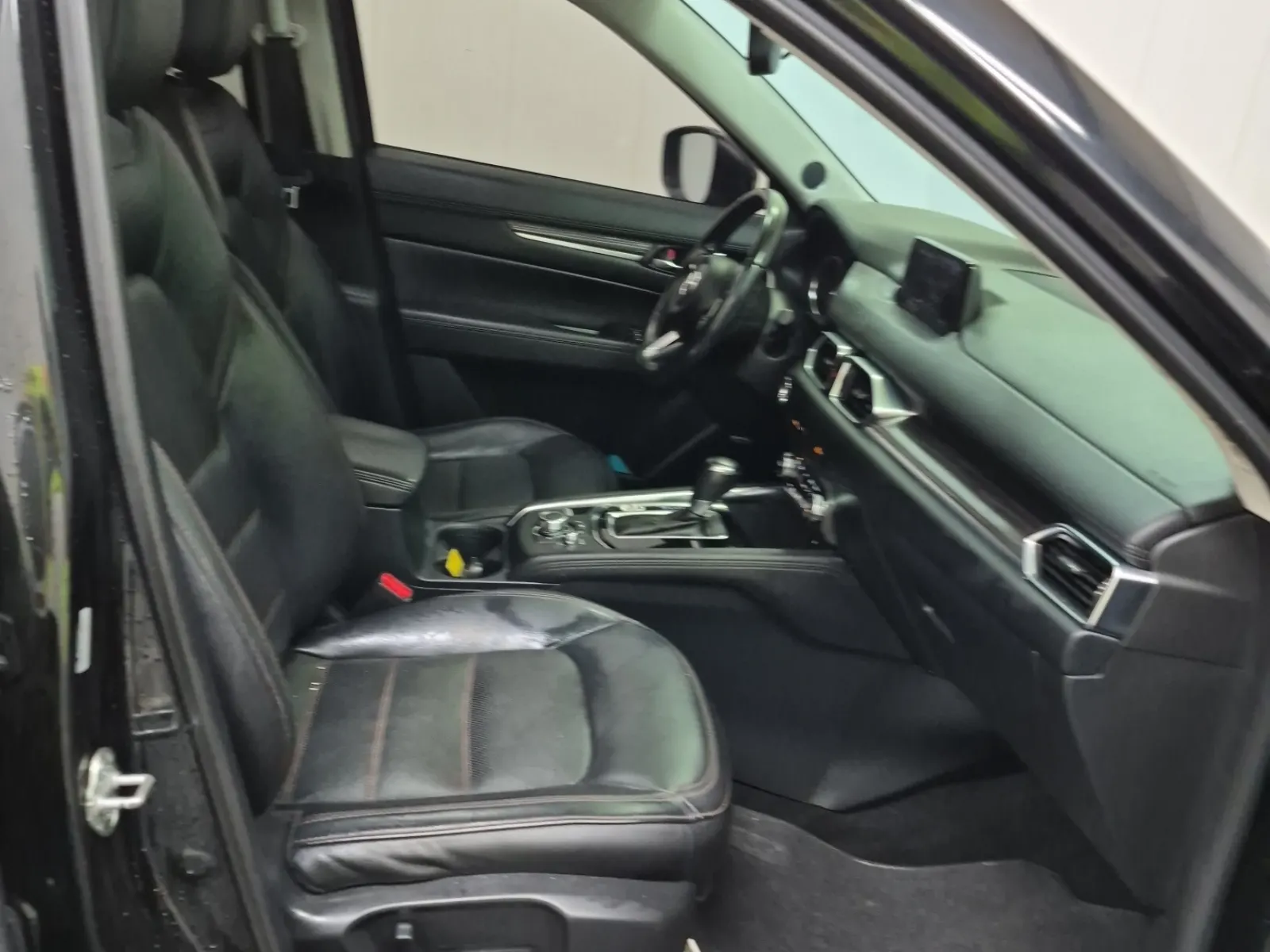 Right Side Interior Photo