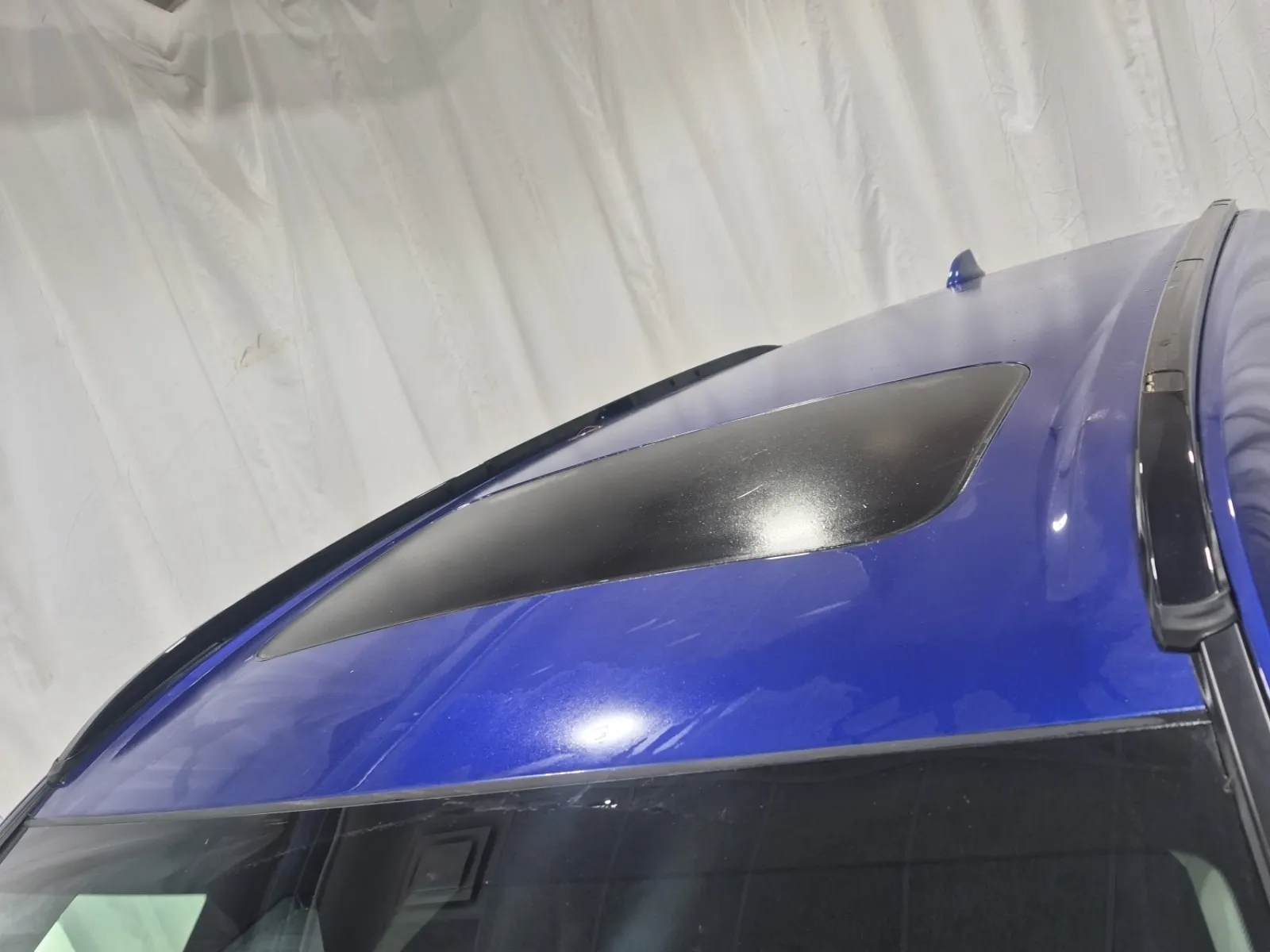 Exterior Roof Photo