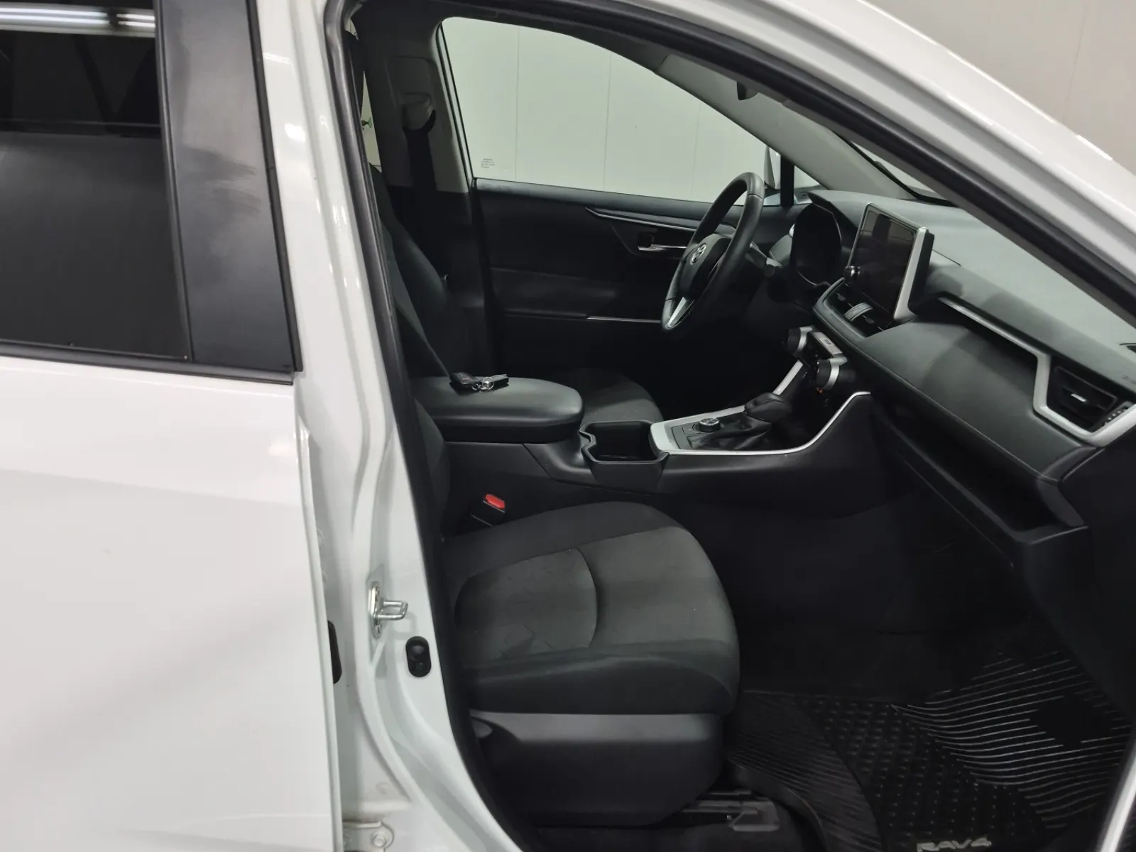 Right Side Interior Photo