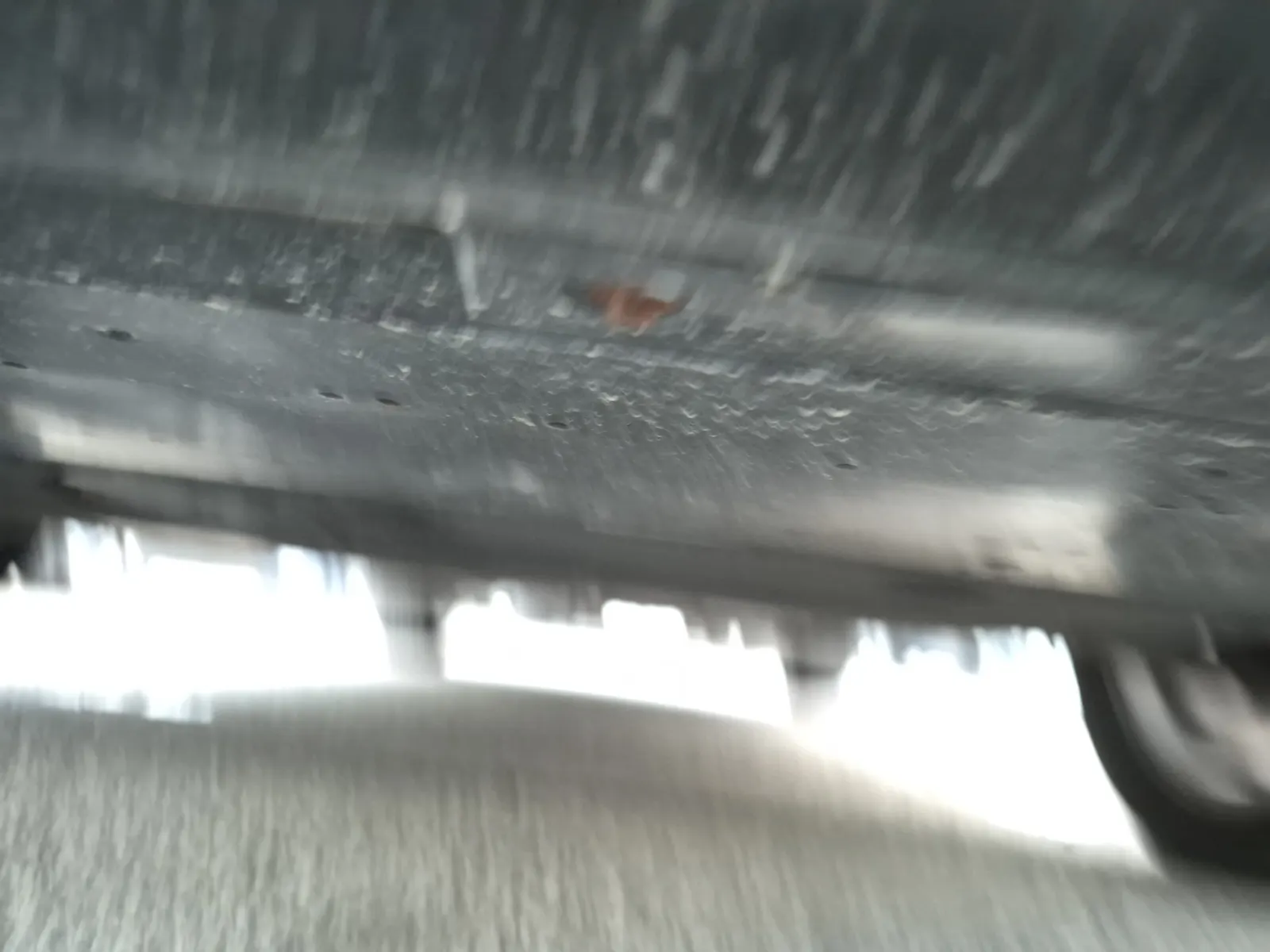 Undercarriage - Front Photo