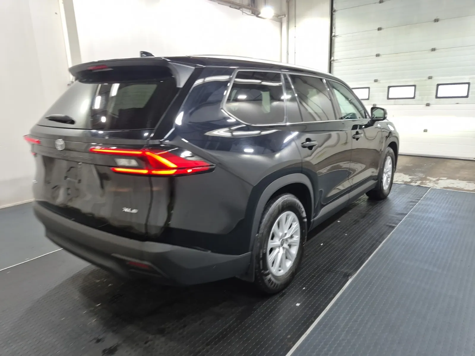 Passenger Rear 3/4 Photo
