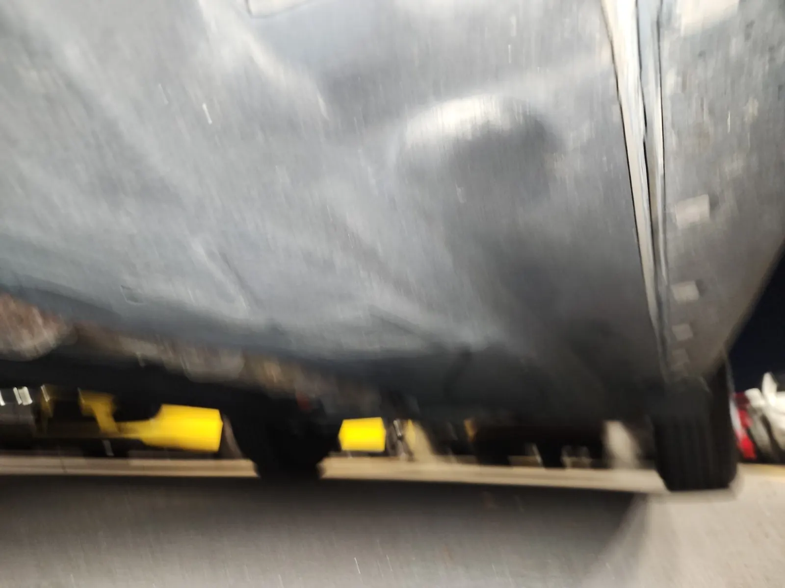 Undercarriage - Driver Photo