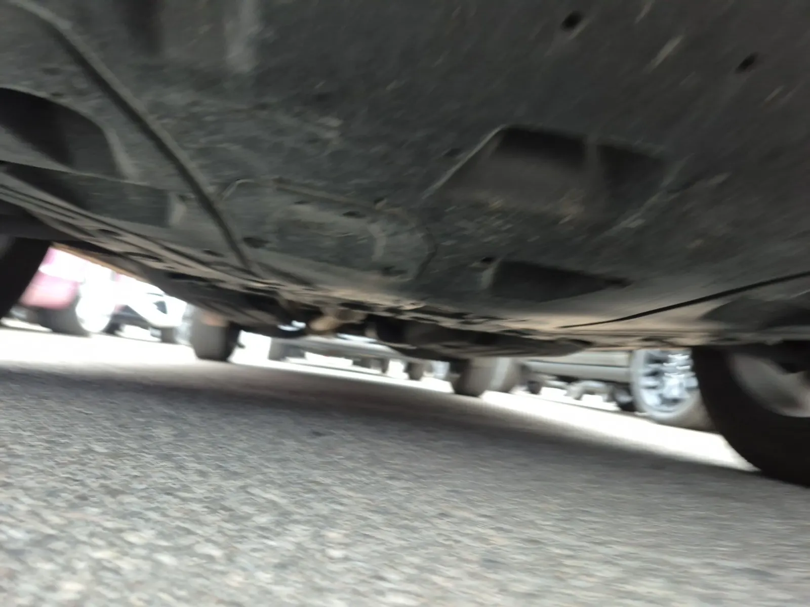 Undercarriage - Front Photo