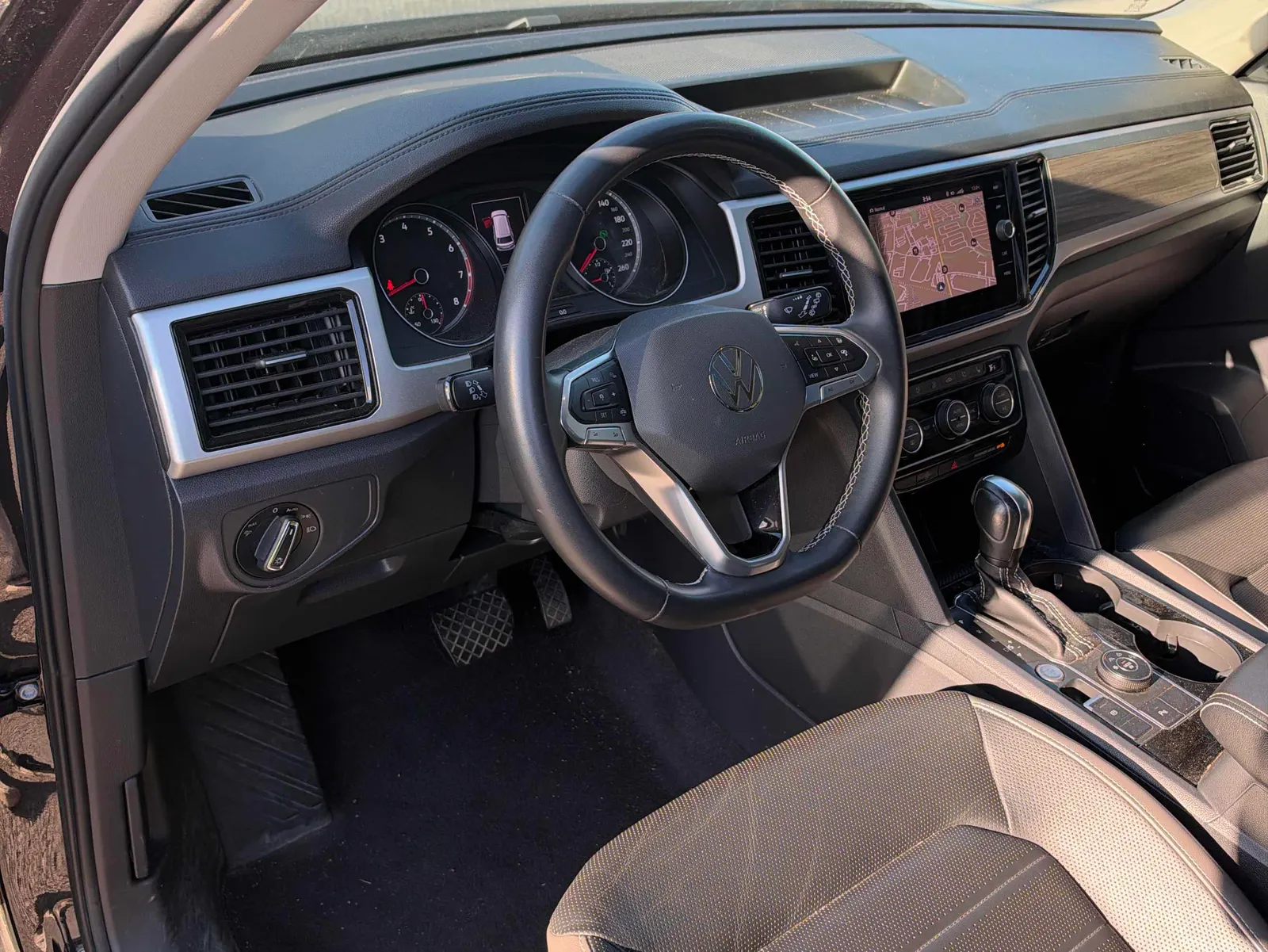 Interior driver side