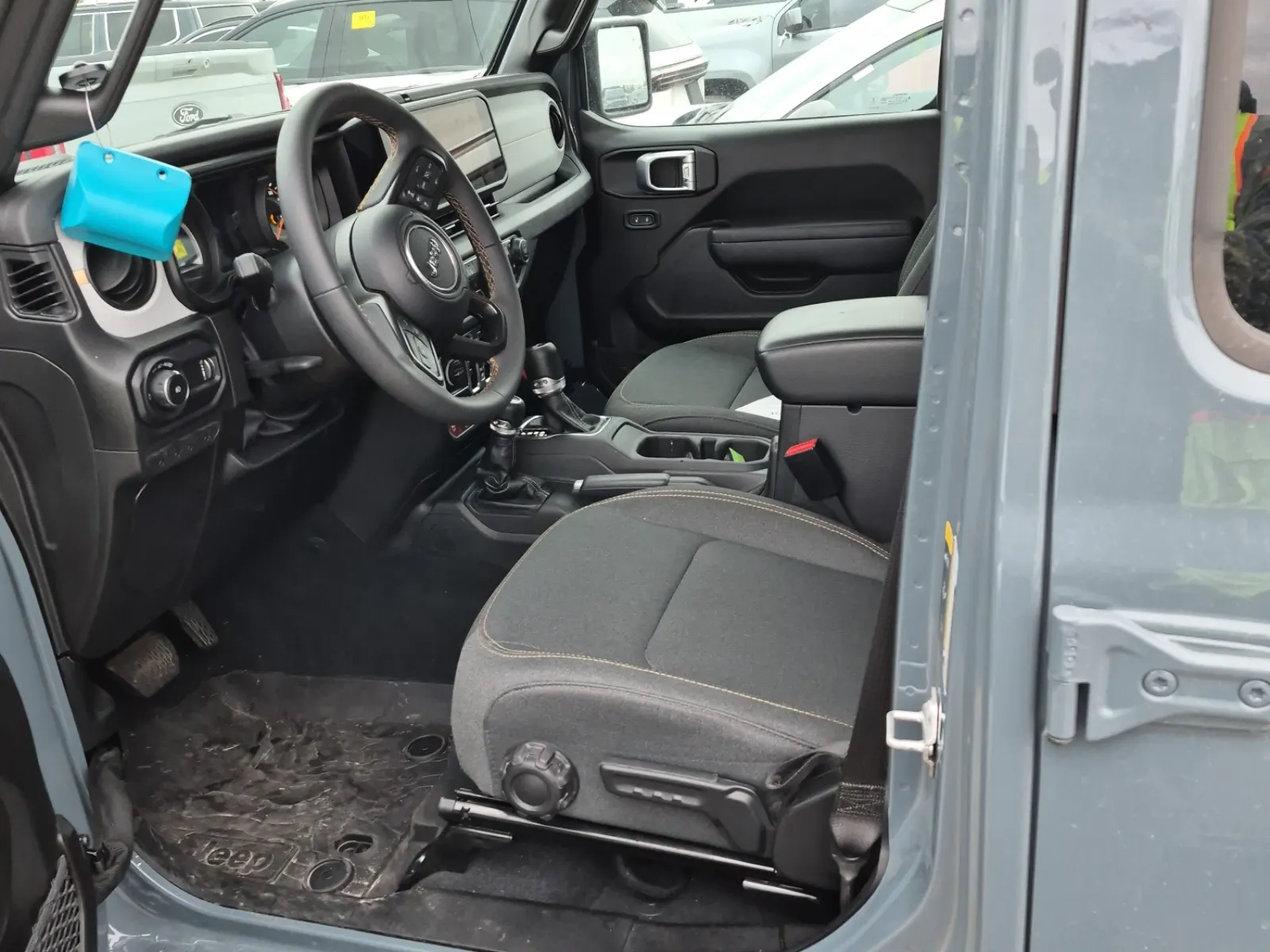 Front Interior Photo