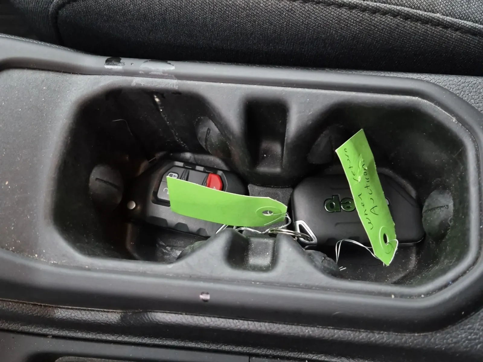 Keys/Fobs/Manual Photo