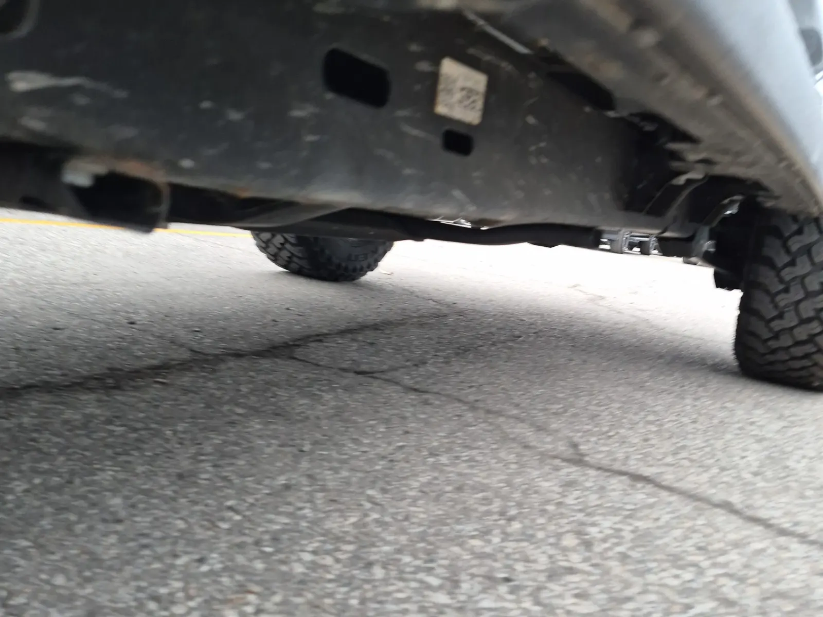 Undercarriage - Driver Photo
