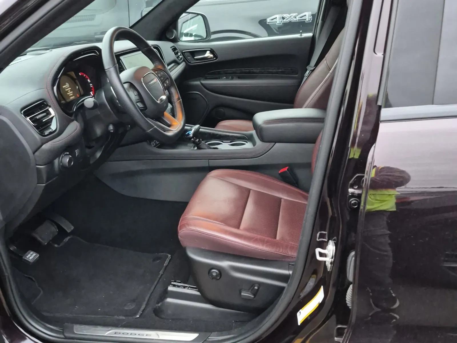 Front Interior Photo