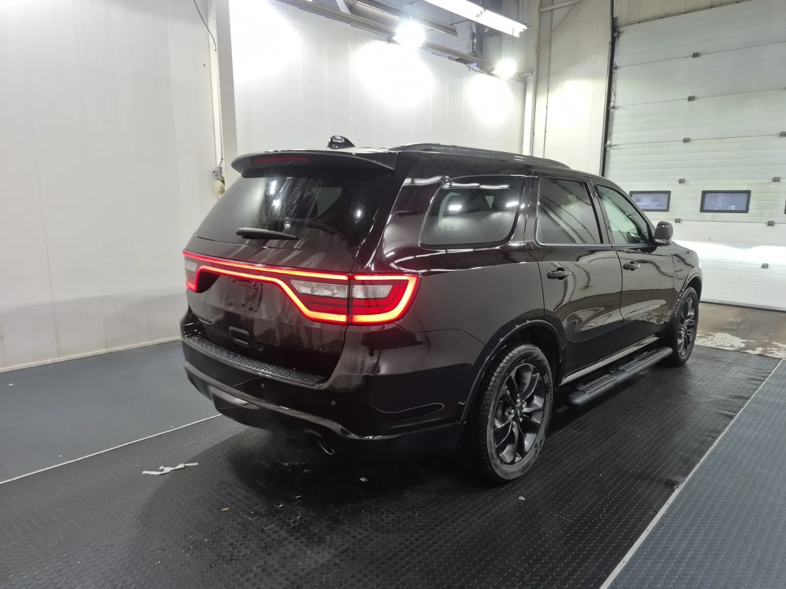 Passenger Rear 3/4 Photo
