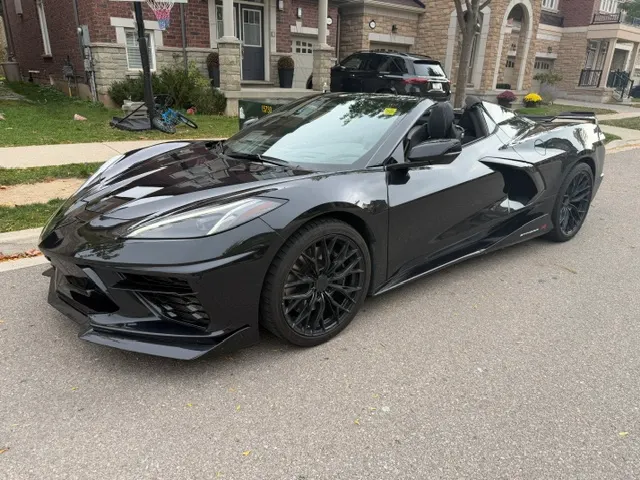 3/4 Front (Main image)