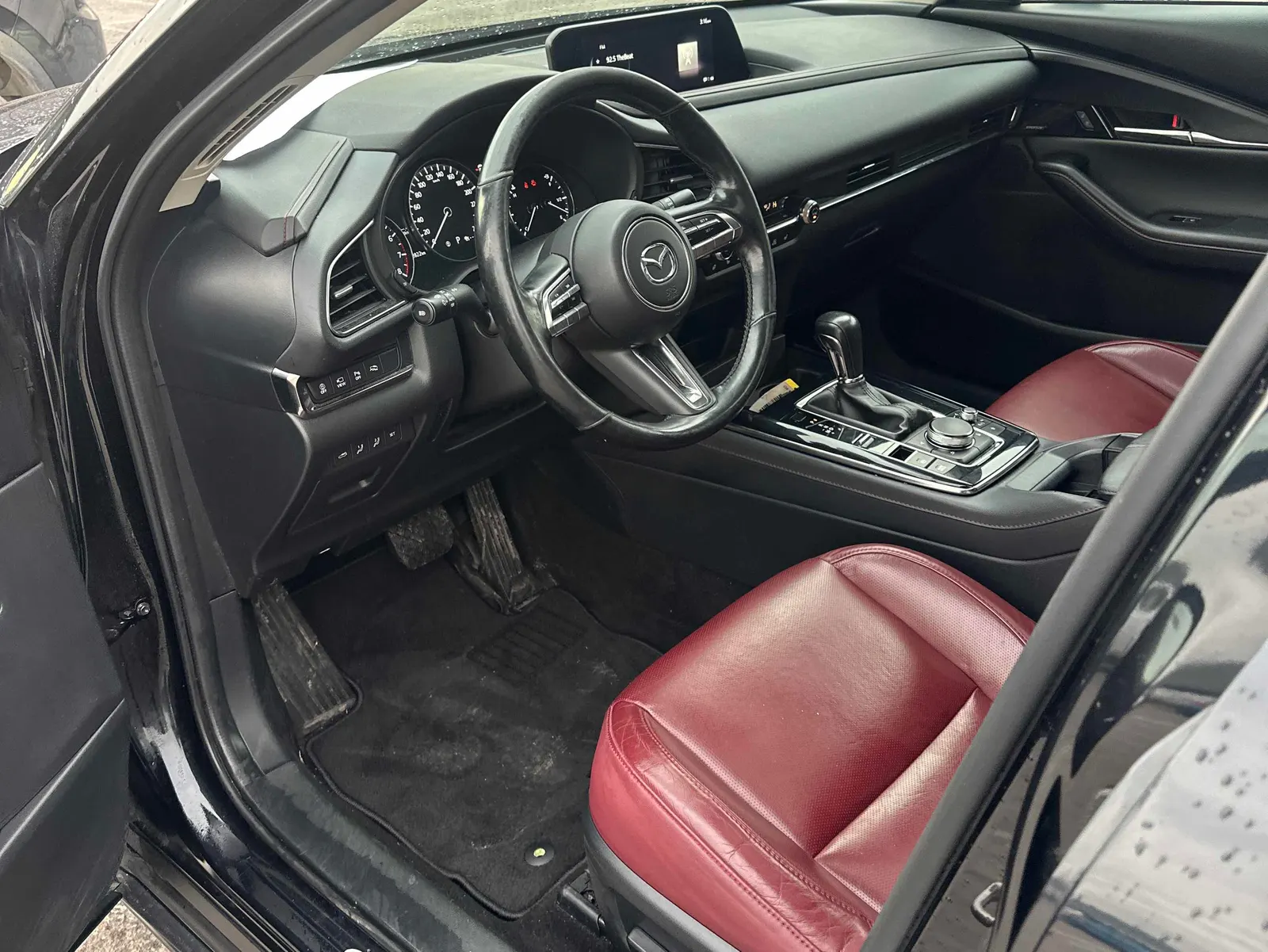 Interior driver side