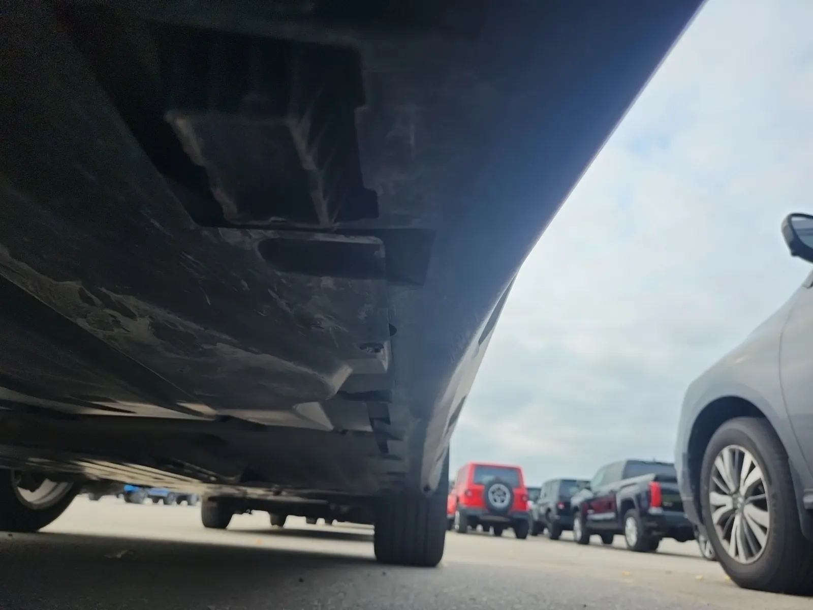 Undercarriage - Passenger Photo