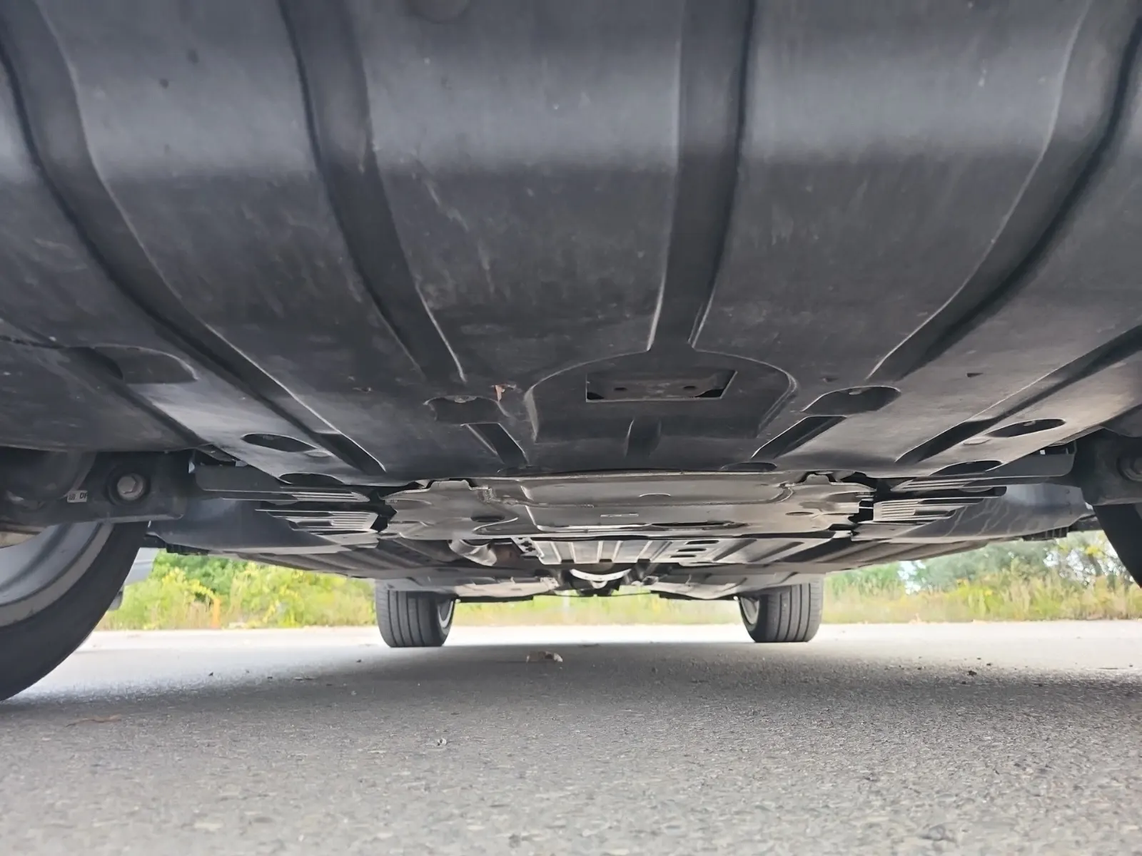 Undercarriage - Front Photo