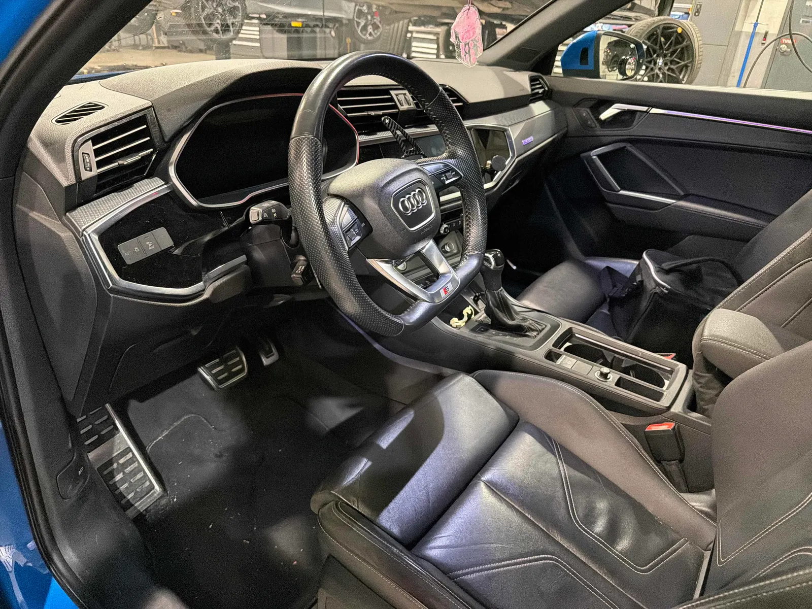 Interior driver side