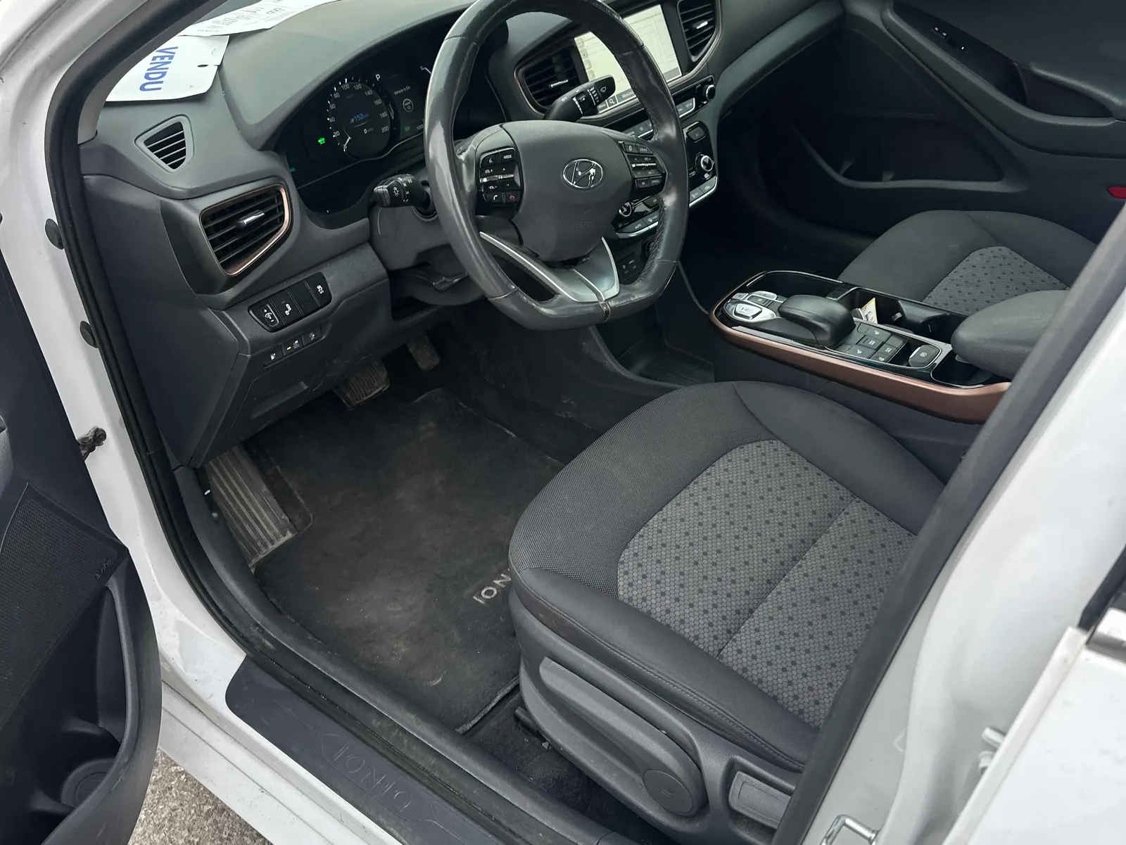 Interior driver side