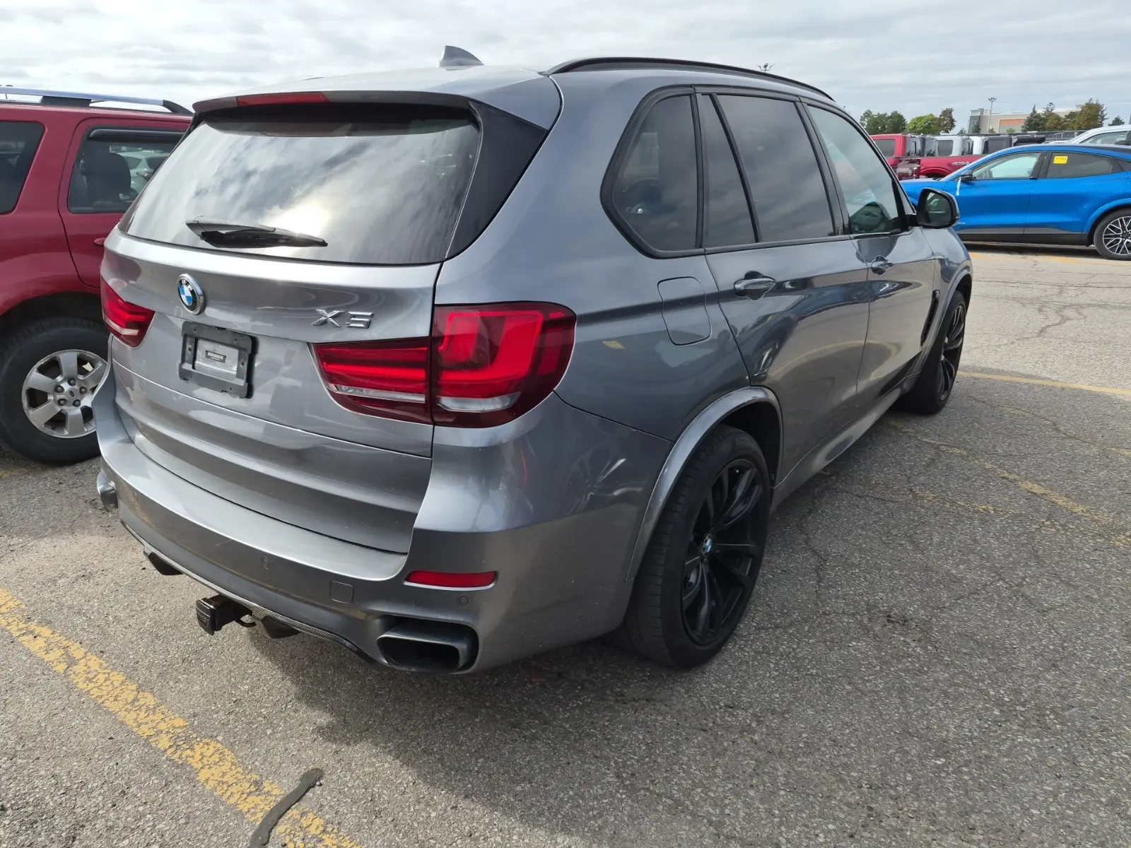 Passenger Rear 3/4 Photo