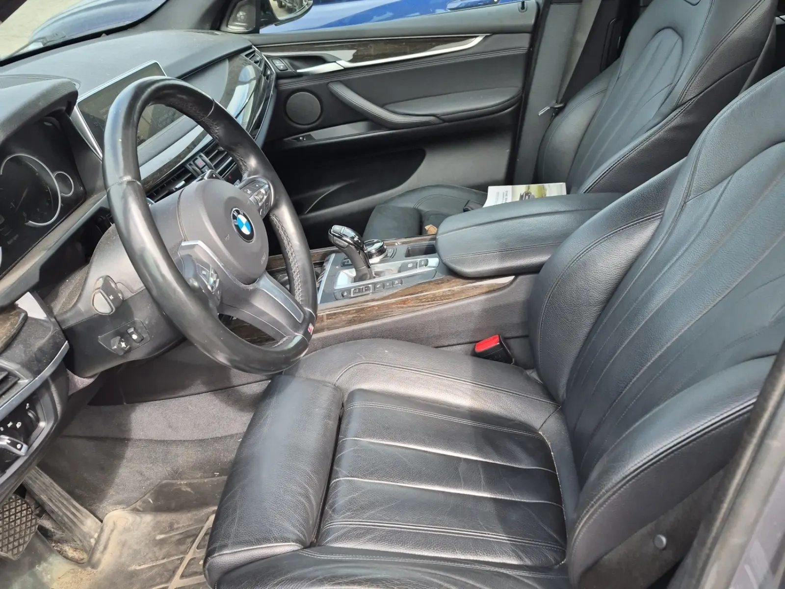 Front Interior Photo