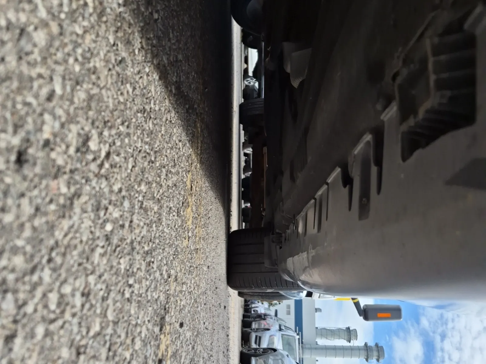 Undercarriage - Driver Photo