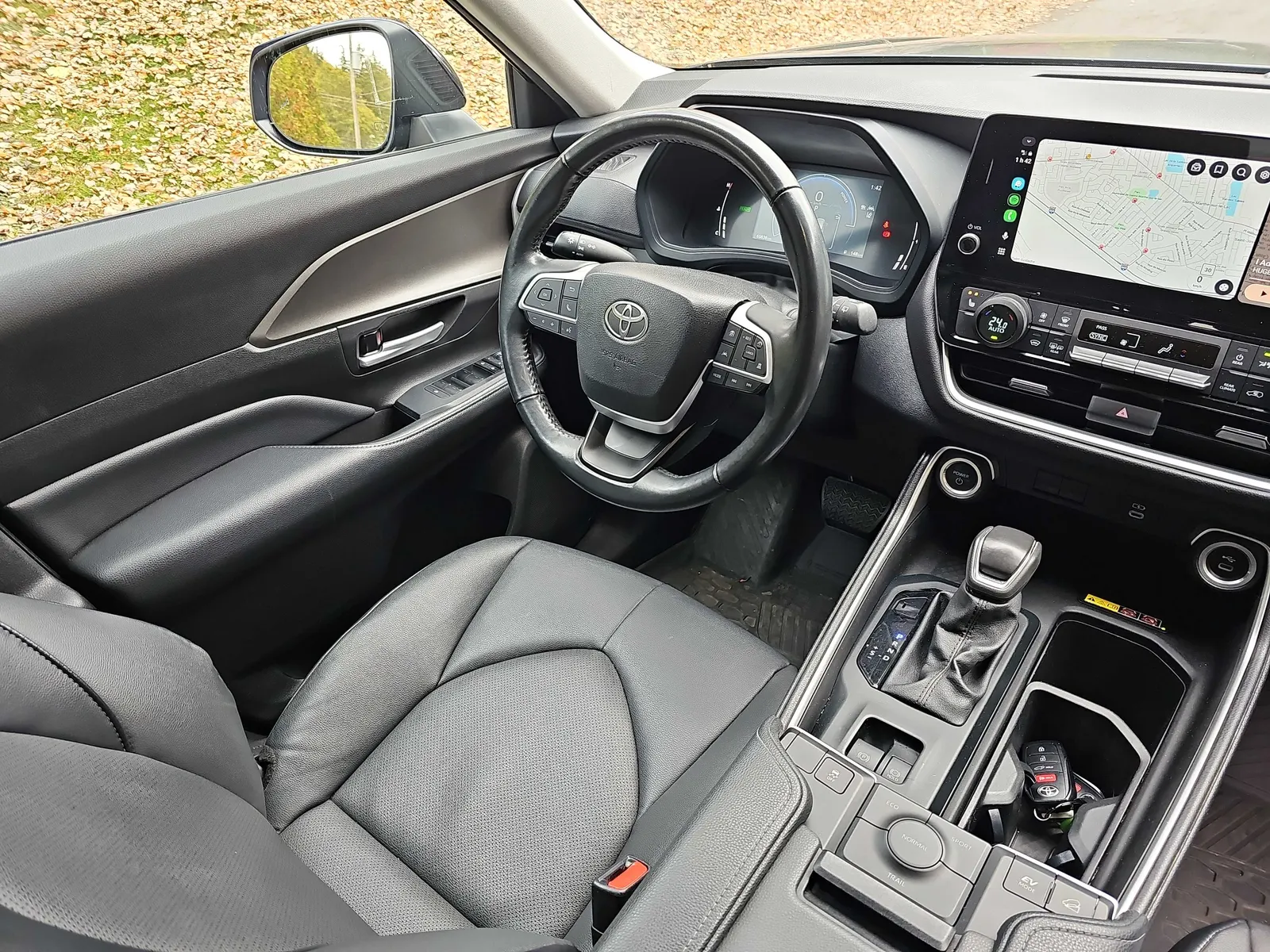 Interior driver side